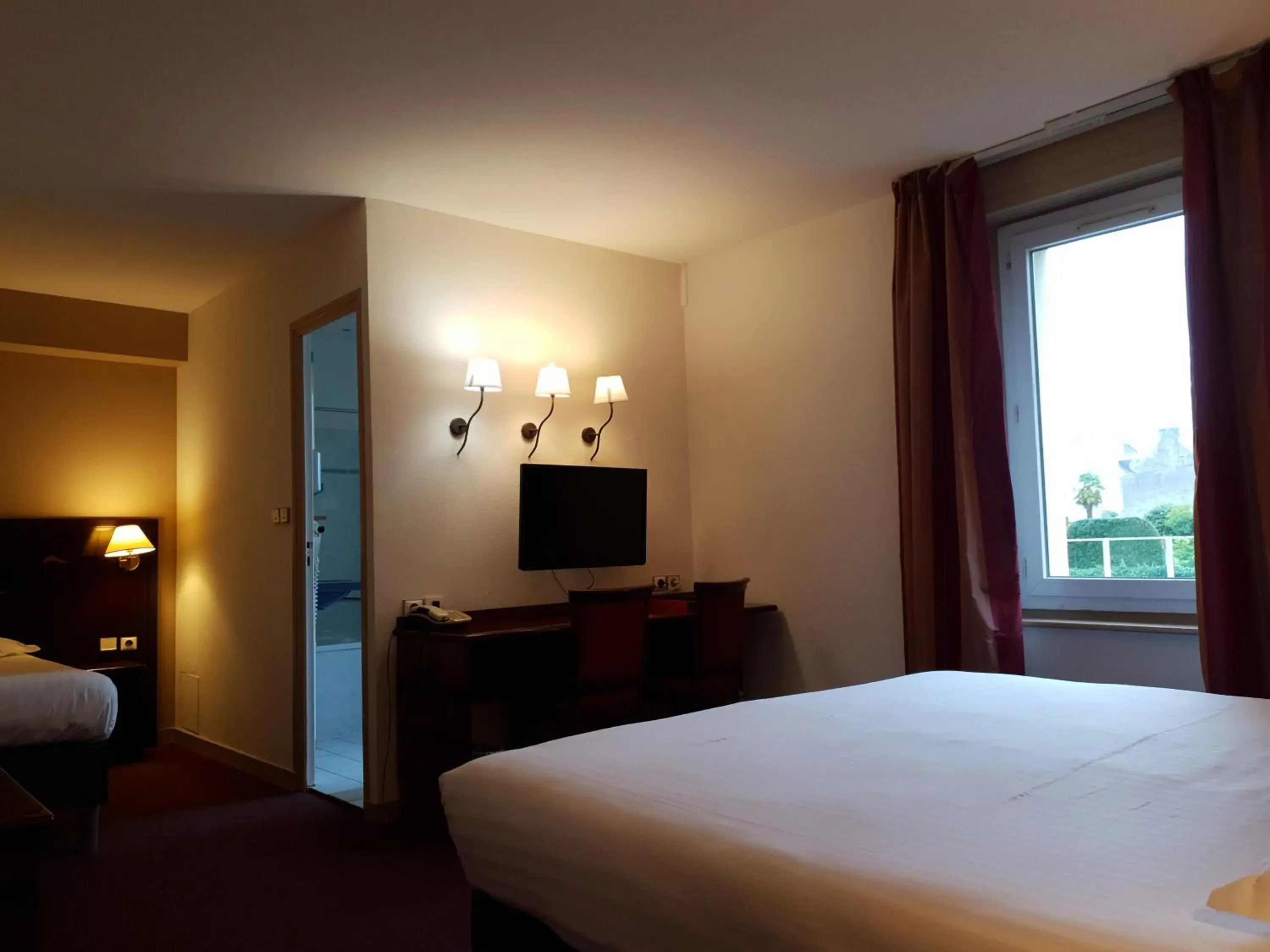 Bed in Grand Hôtel Abbatiale Bénodet, Originals Relais Bed in Grand Hôtel Abbatiale Bénodet, Originals Relais