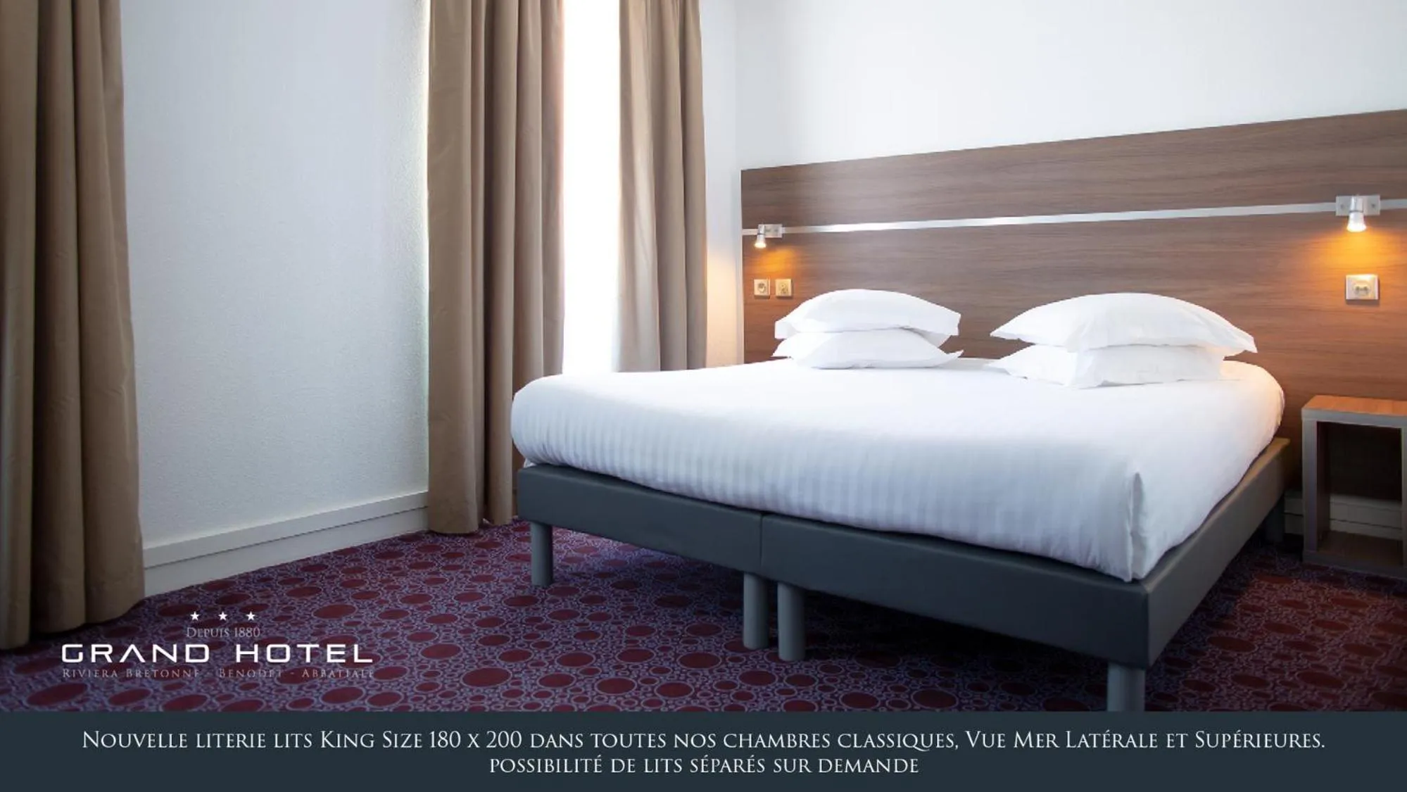 Bed in Grand Hôtel Abbatiale Bénodet, Originals Relais