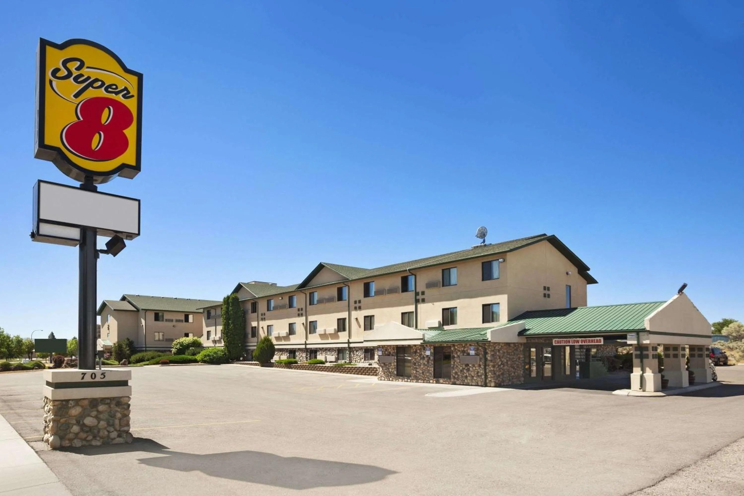 Property building in Super 8 by Wyndham Idaho Falls