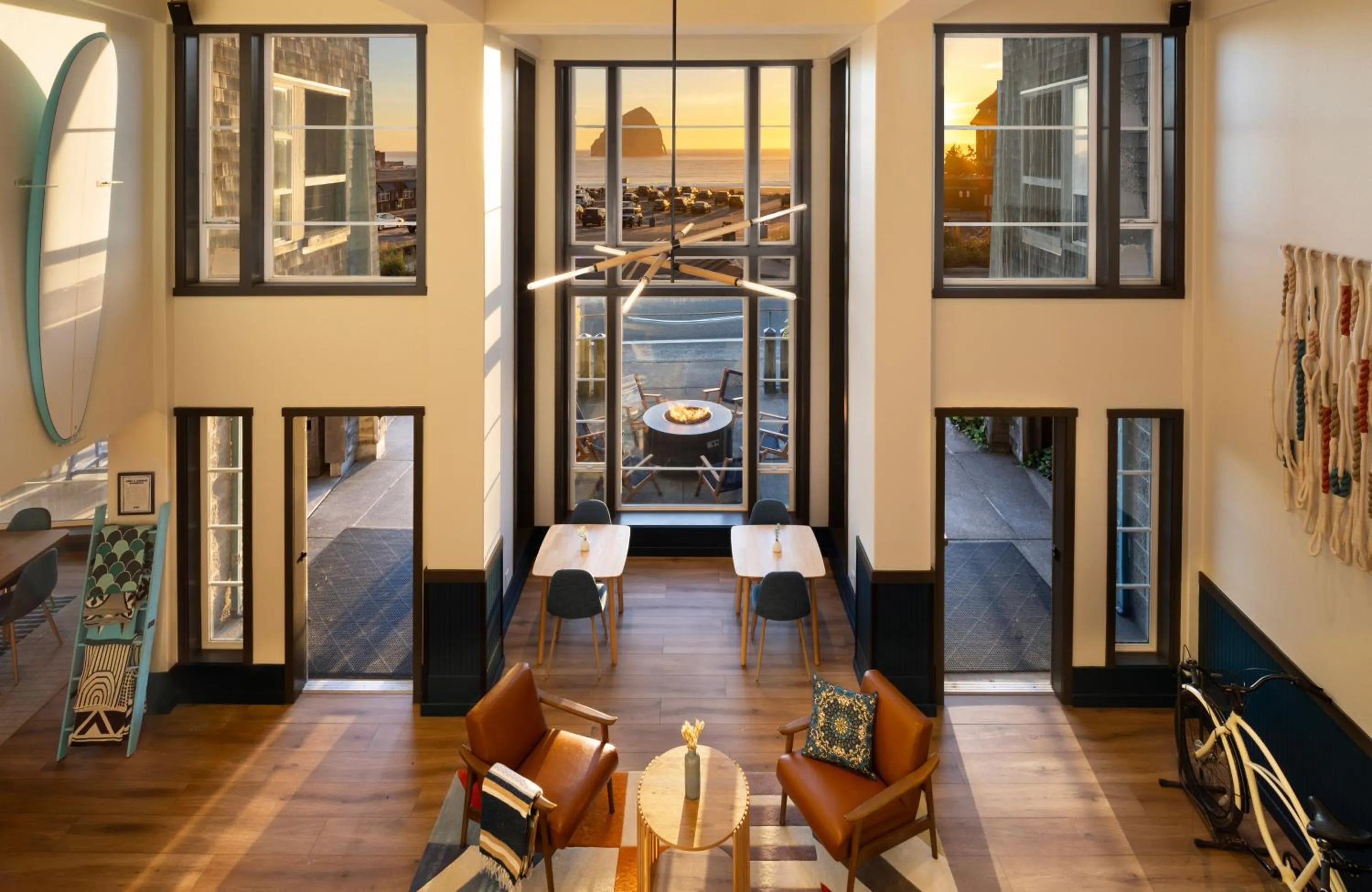 Lobby or reception in Inn at Cape Kiwanda