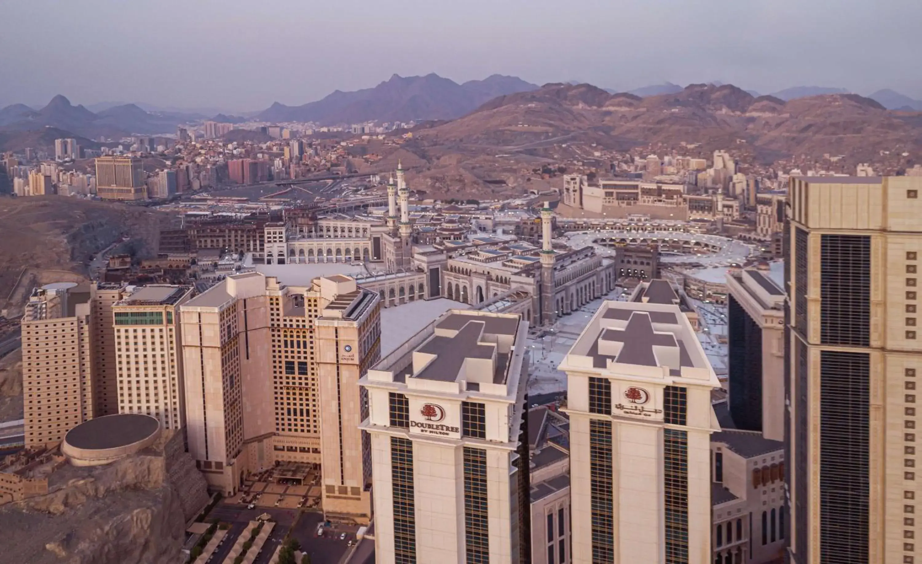 Property building in Doubletree By Hilton Jabal Omar Makkah Property building in Doubletree By Hilton Jabal Omar Makkah