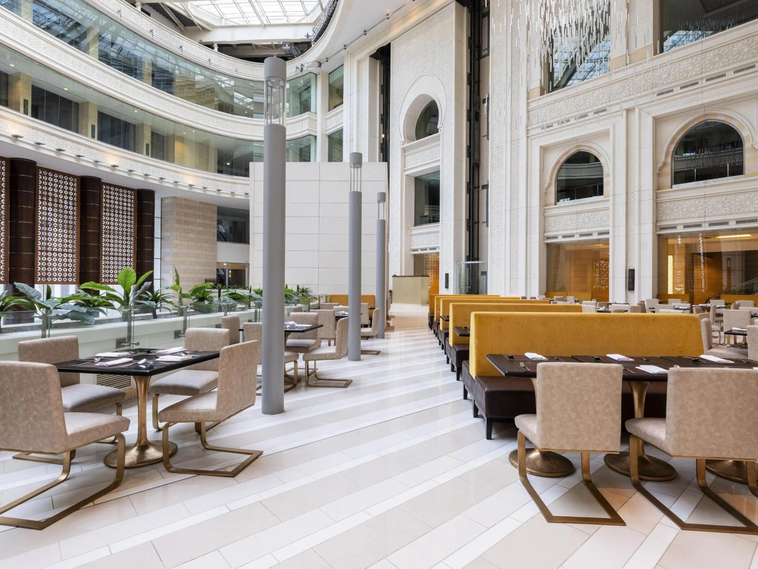 Restaurant/places to eat in Doubletree By Hilton Jabal Omar Makkah