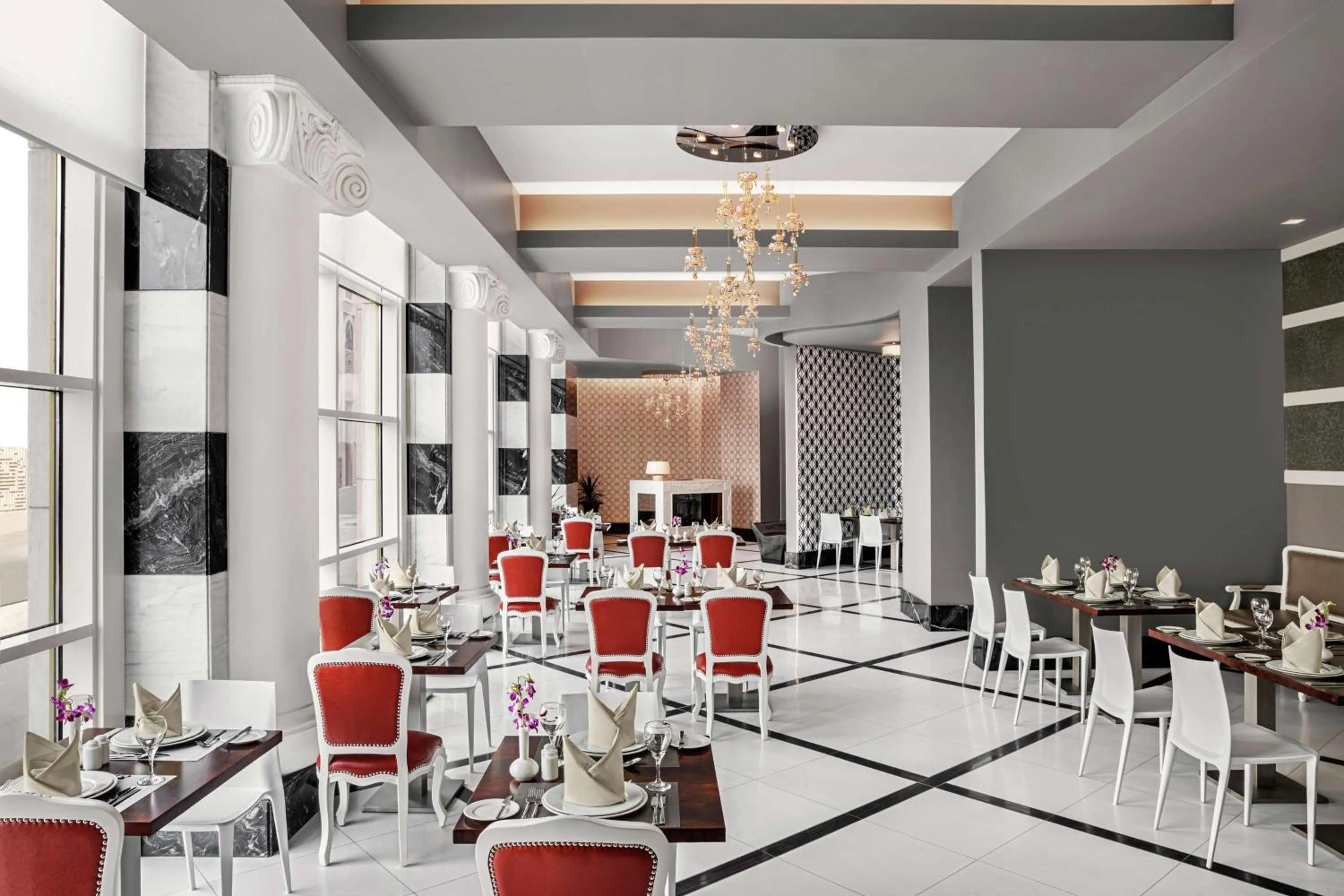 Restaurant/places to eat in Doubletree By Hilton Jabal Omar Makkah