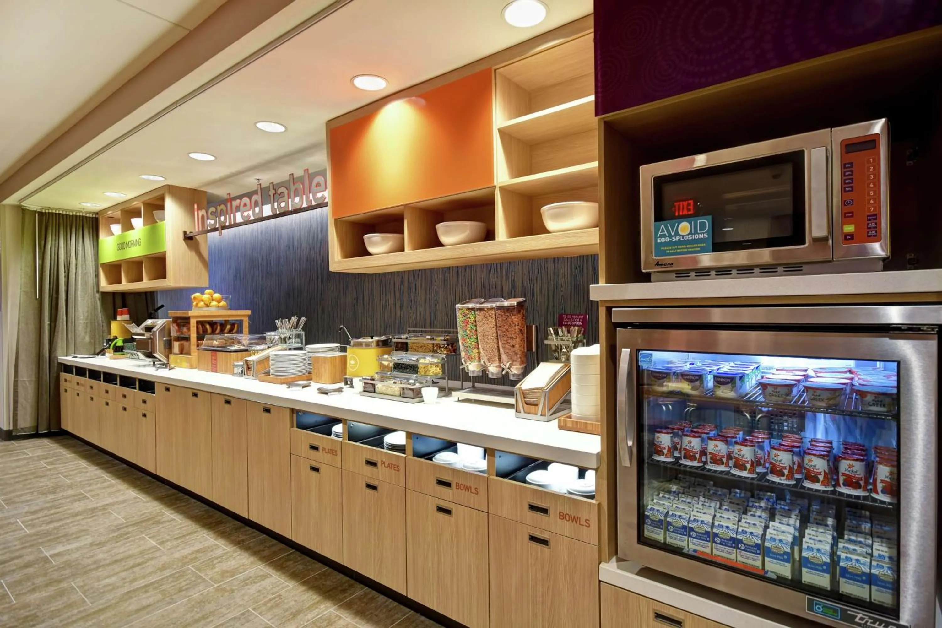 Breakfast in Home2 Suites By Hilton Shreveport