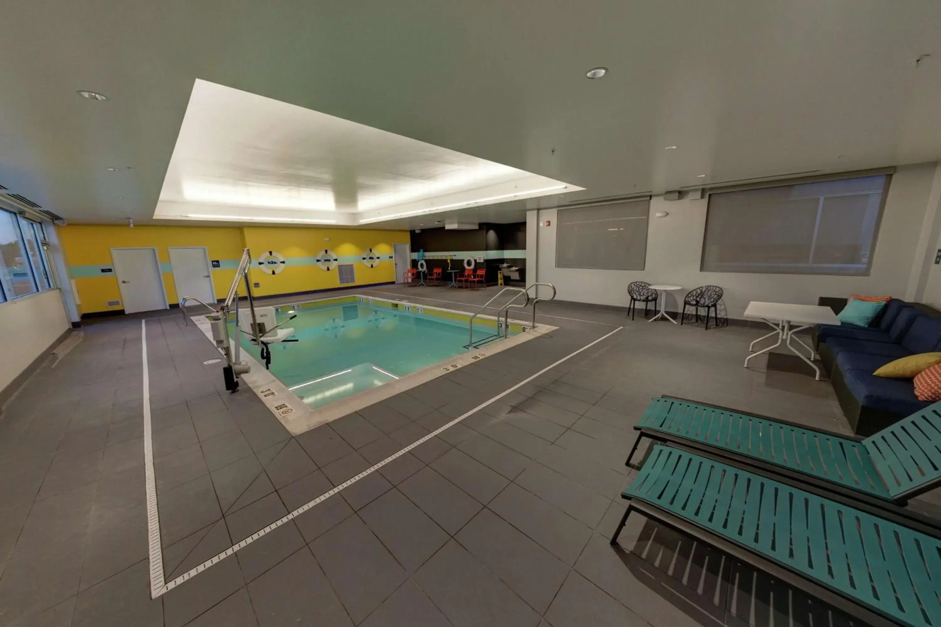 Pool view in Tru By Hilton Georgetown Pool view in Tru By Hilton Georgetown