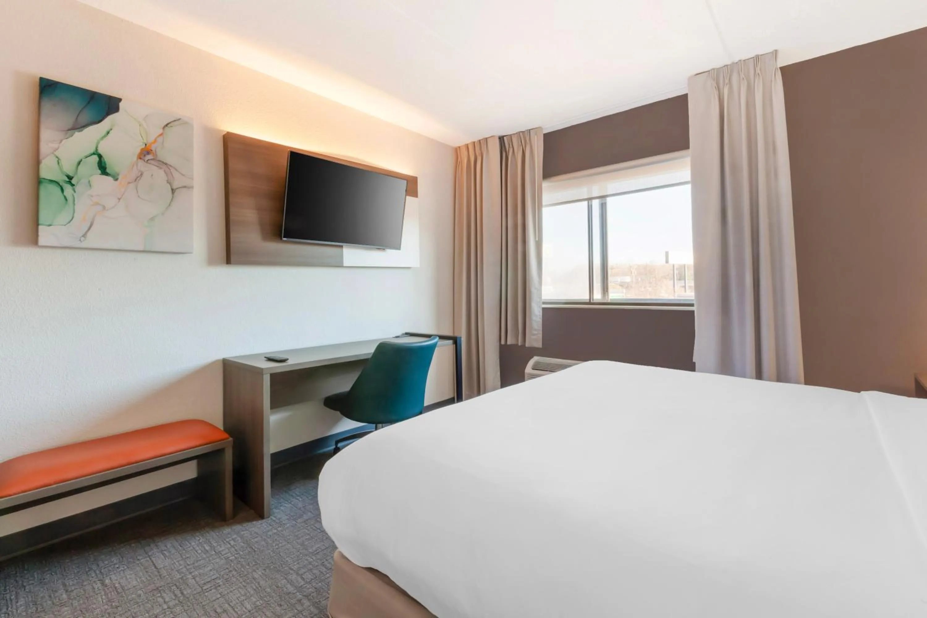 Bed in Comfort Inn & Suites