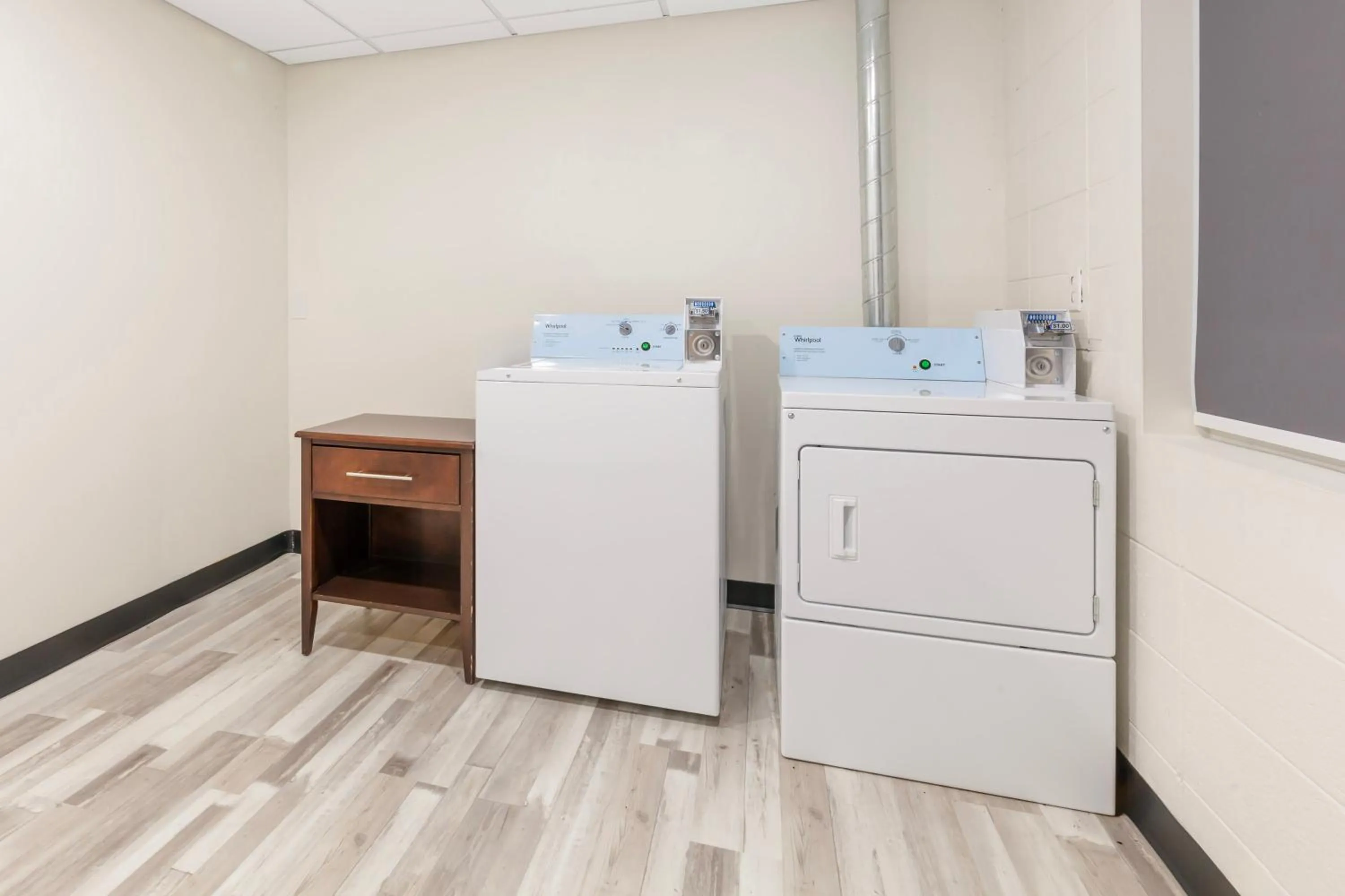 laundry in Comfort Inn & Suites