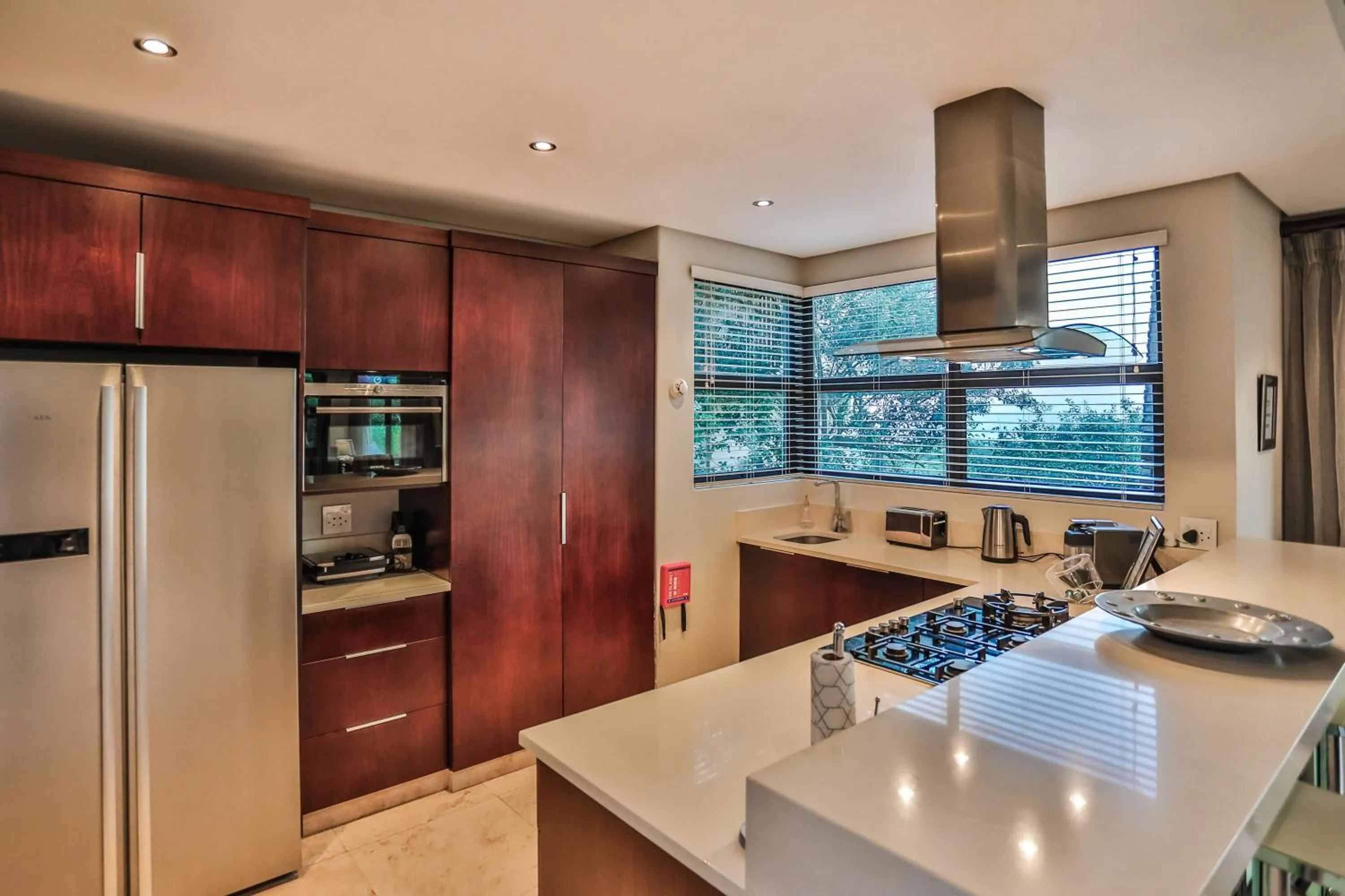 Zimbali 4 Bedroom with pool ZHB1