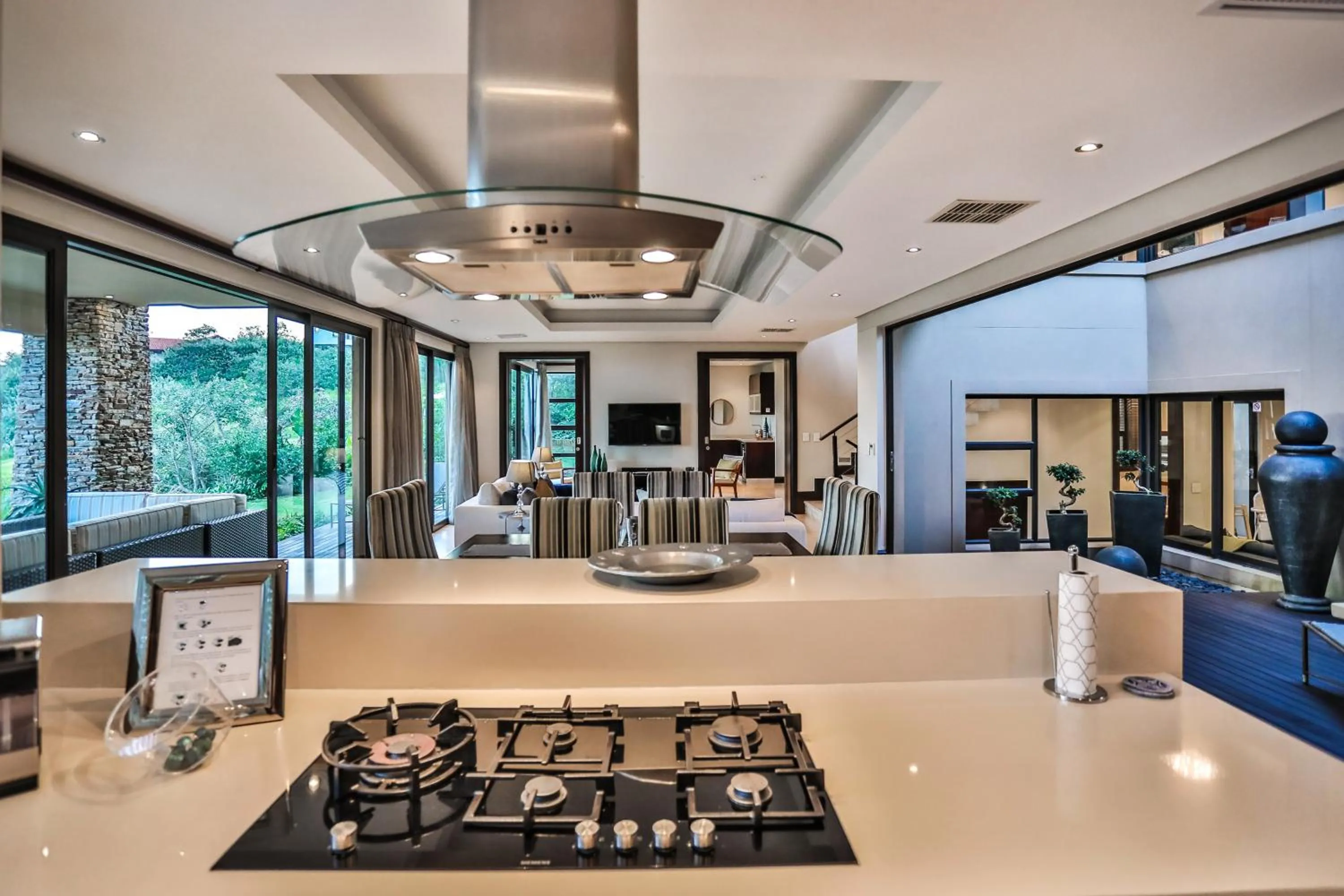 Zimbali 4 Bedroom with pool ZHB1