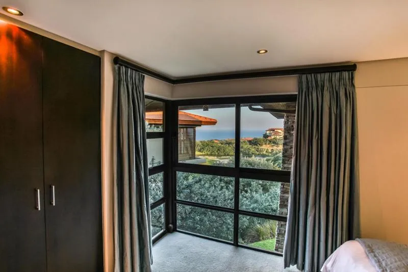 Zimbali 4 Bedroom with pool ZHB1
