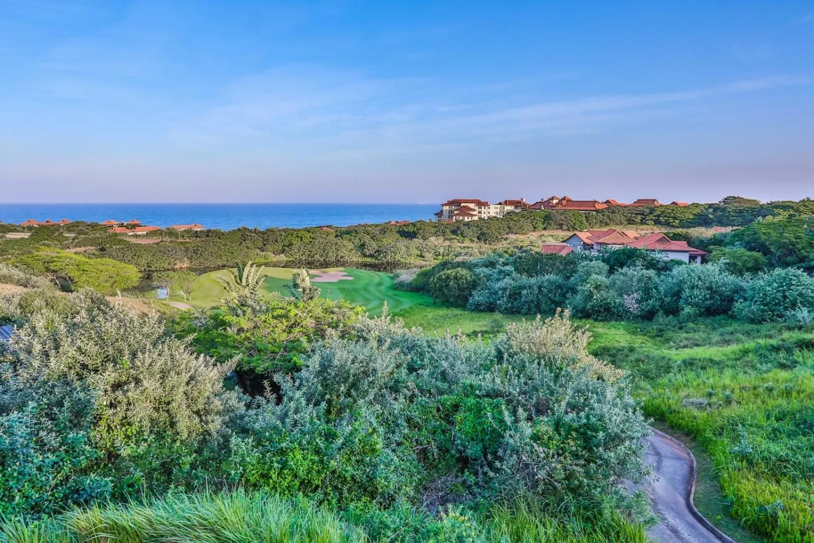 Zimbali 4 Bedroom with pool ZHB1