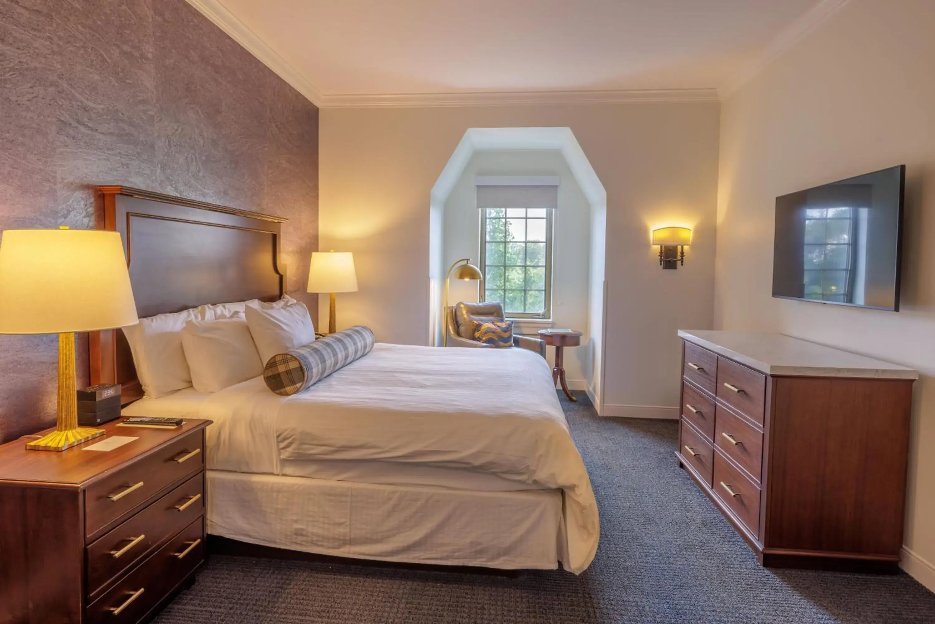 Bedroom, Bed in Morris Inn at Notre Dame Bedroom, Bed in Morris Inn at Notre Dame