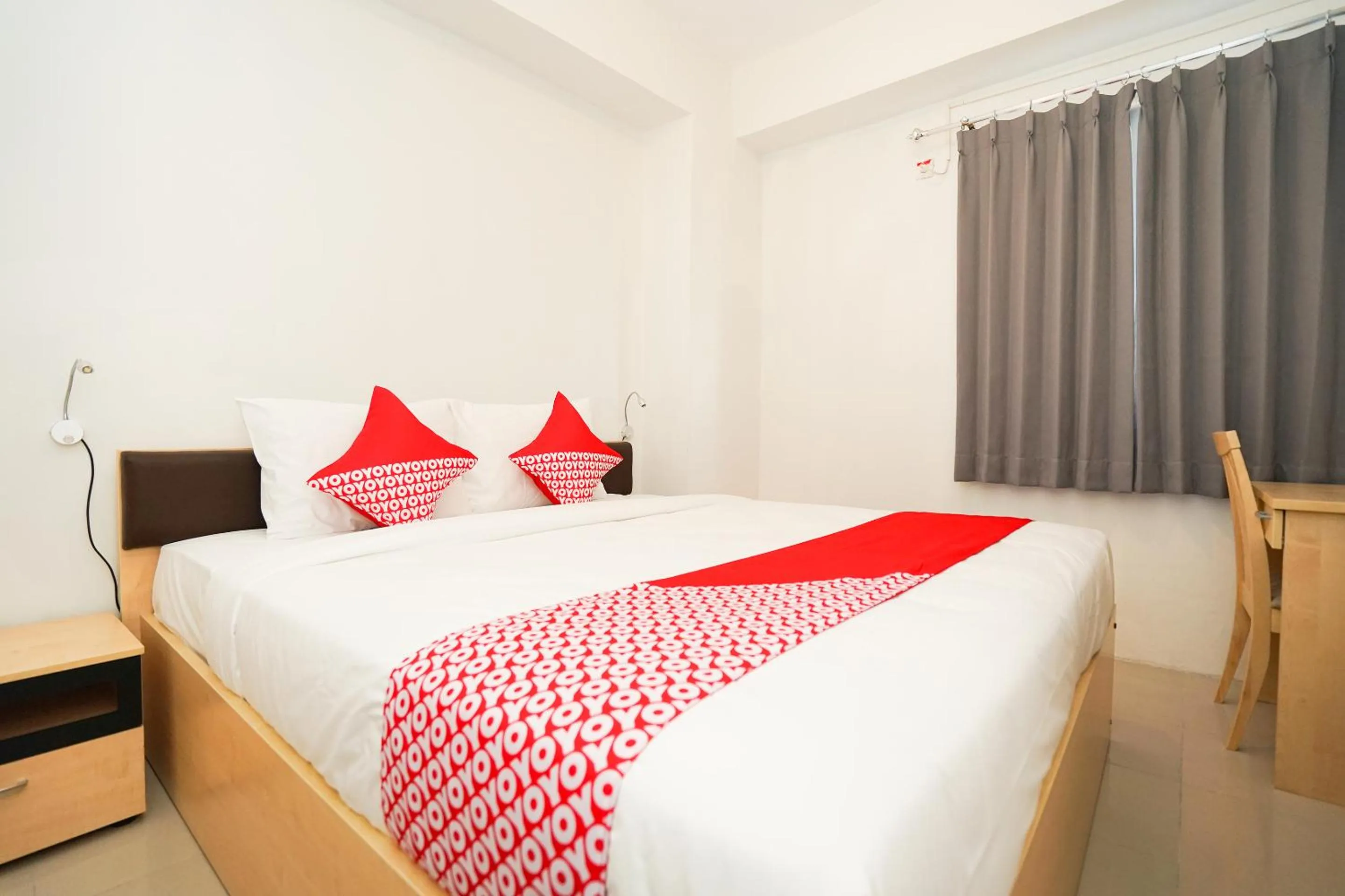 Bedroom in OYO 91964 Menara Rungkut Surabaya