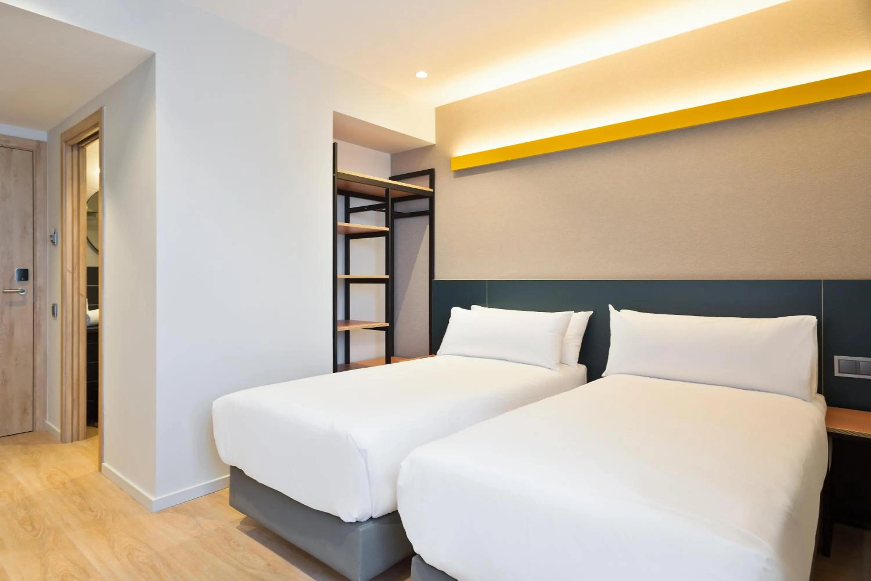 Bed in Hotel Brick Barcelona