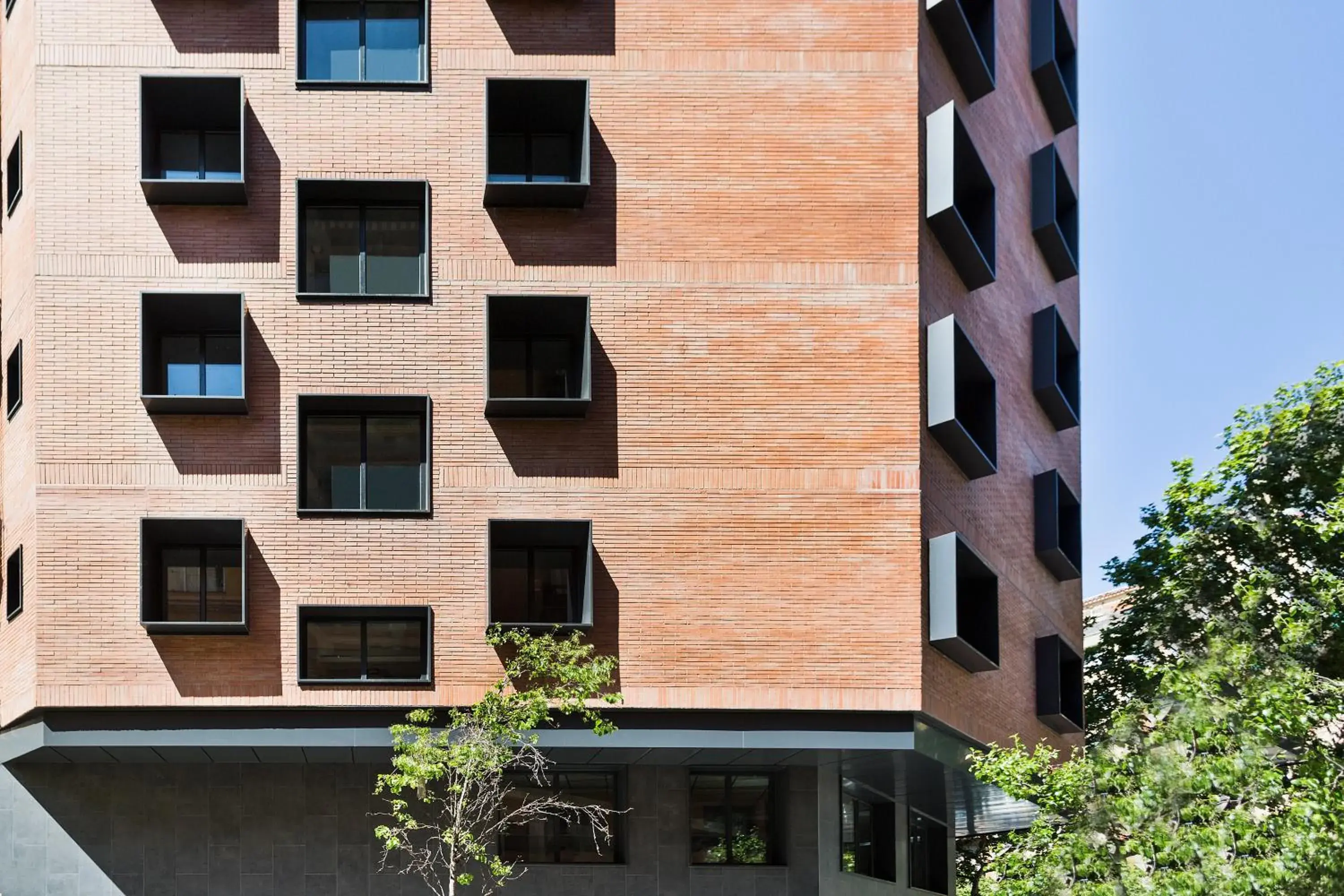 Property building in Hotel Brick Barcelona Property building in Hotel Brick Barcelona