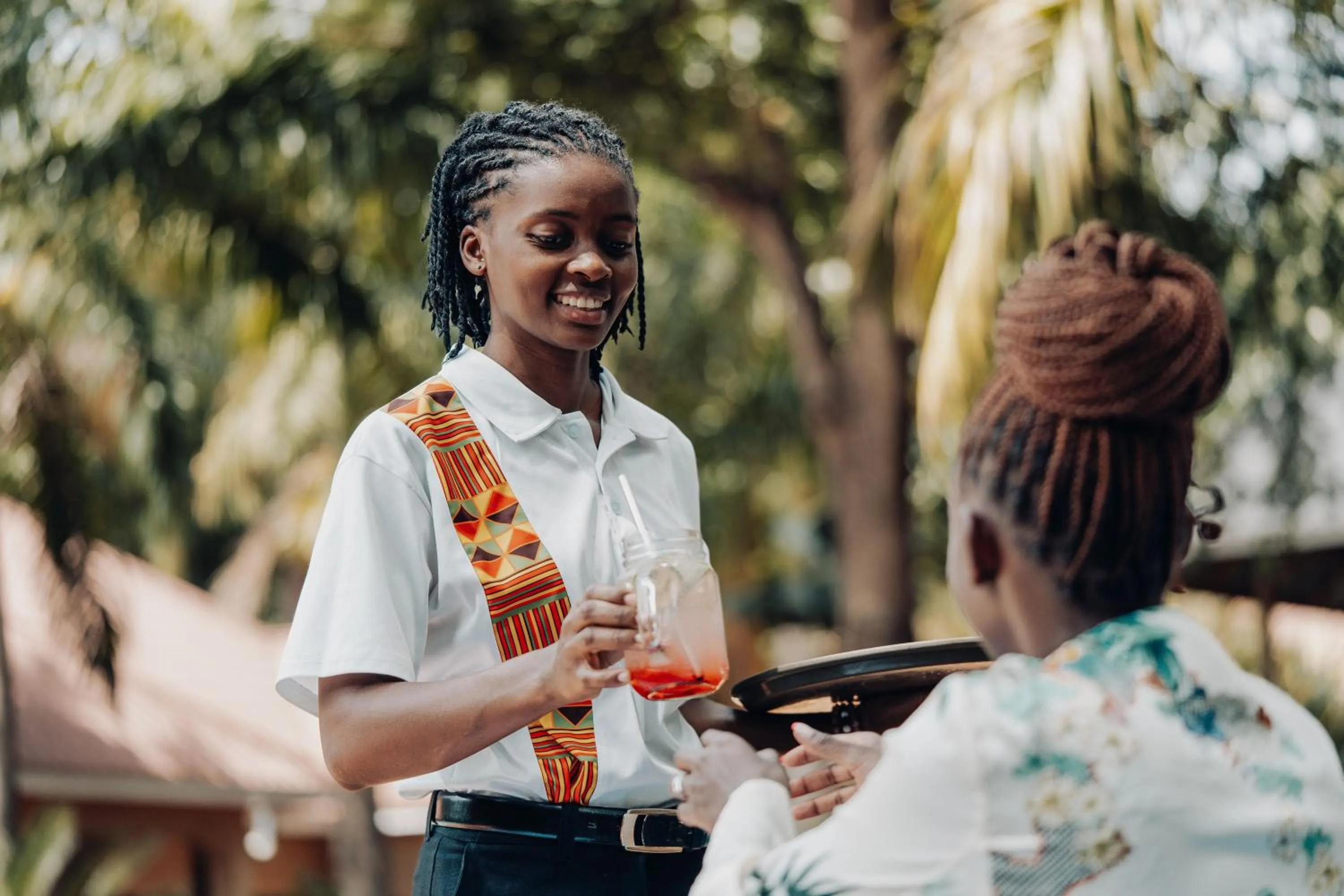 Swimming pool in Chanya by Ardhi Africa