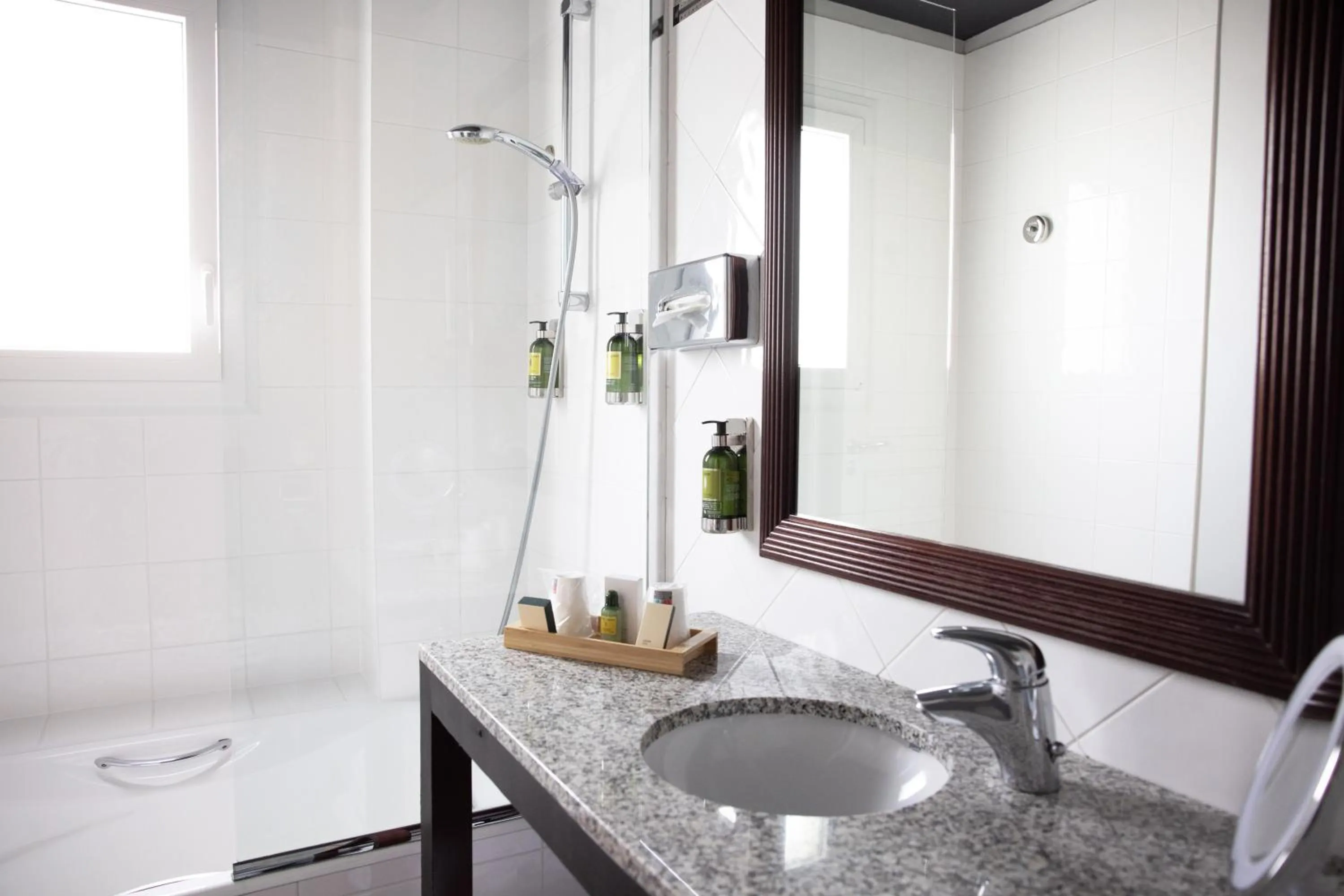 Bathroom in Hôtel La Villefromoy