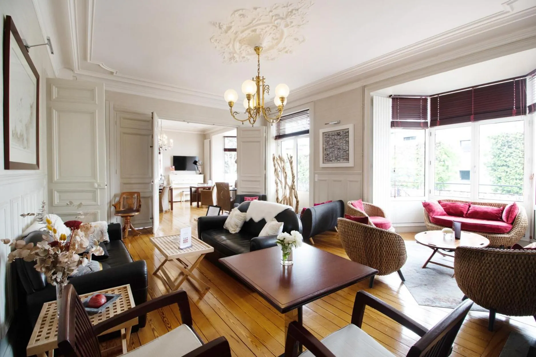 Property building in Hôtel La Villefromoy