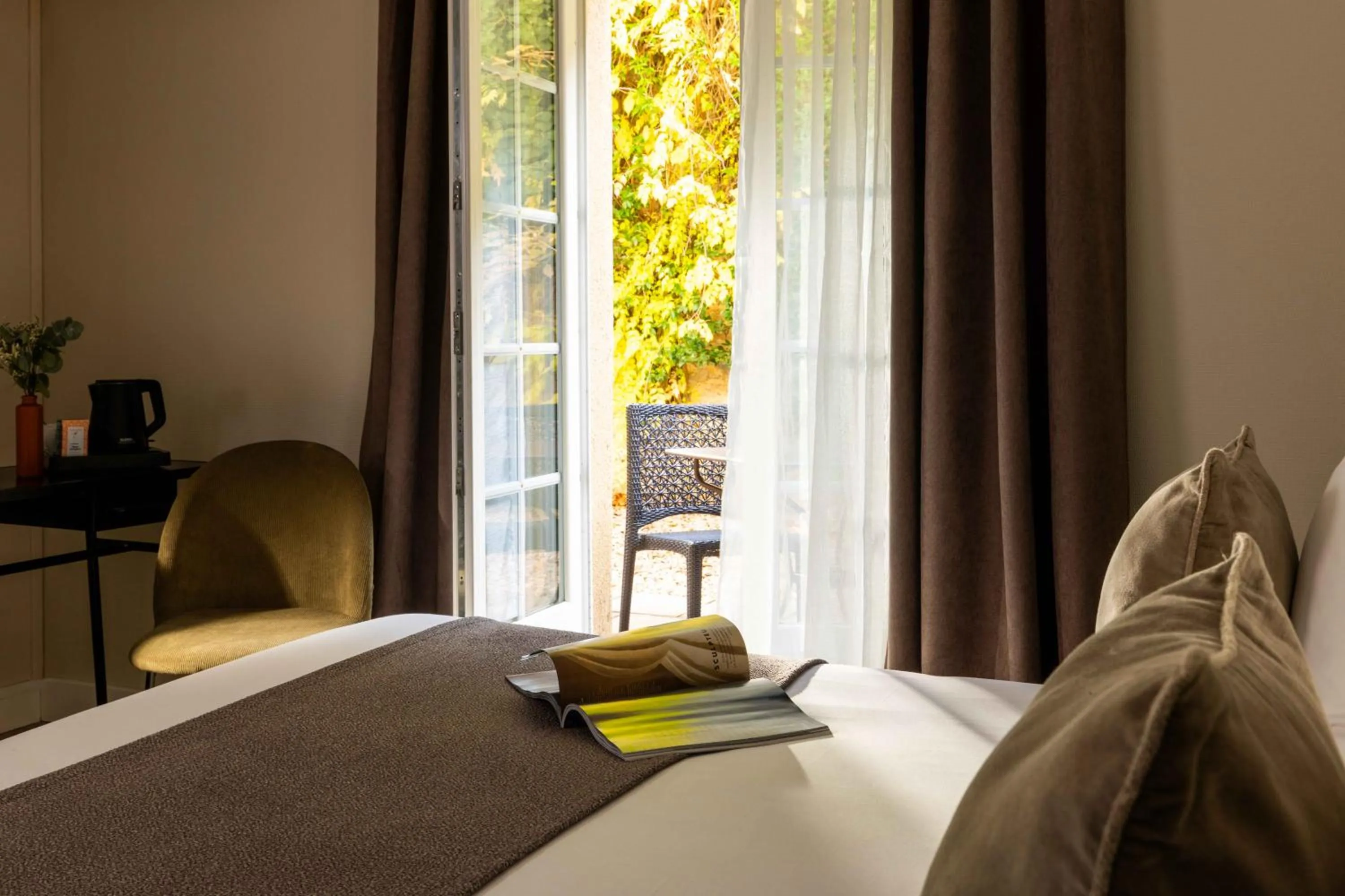 Photo of the whole room, Bed in Hôtel Le Pré Galoffre
