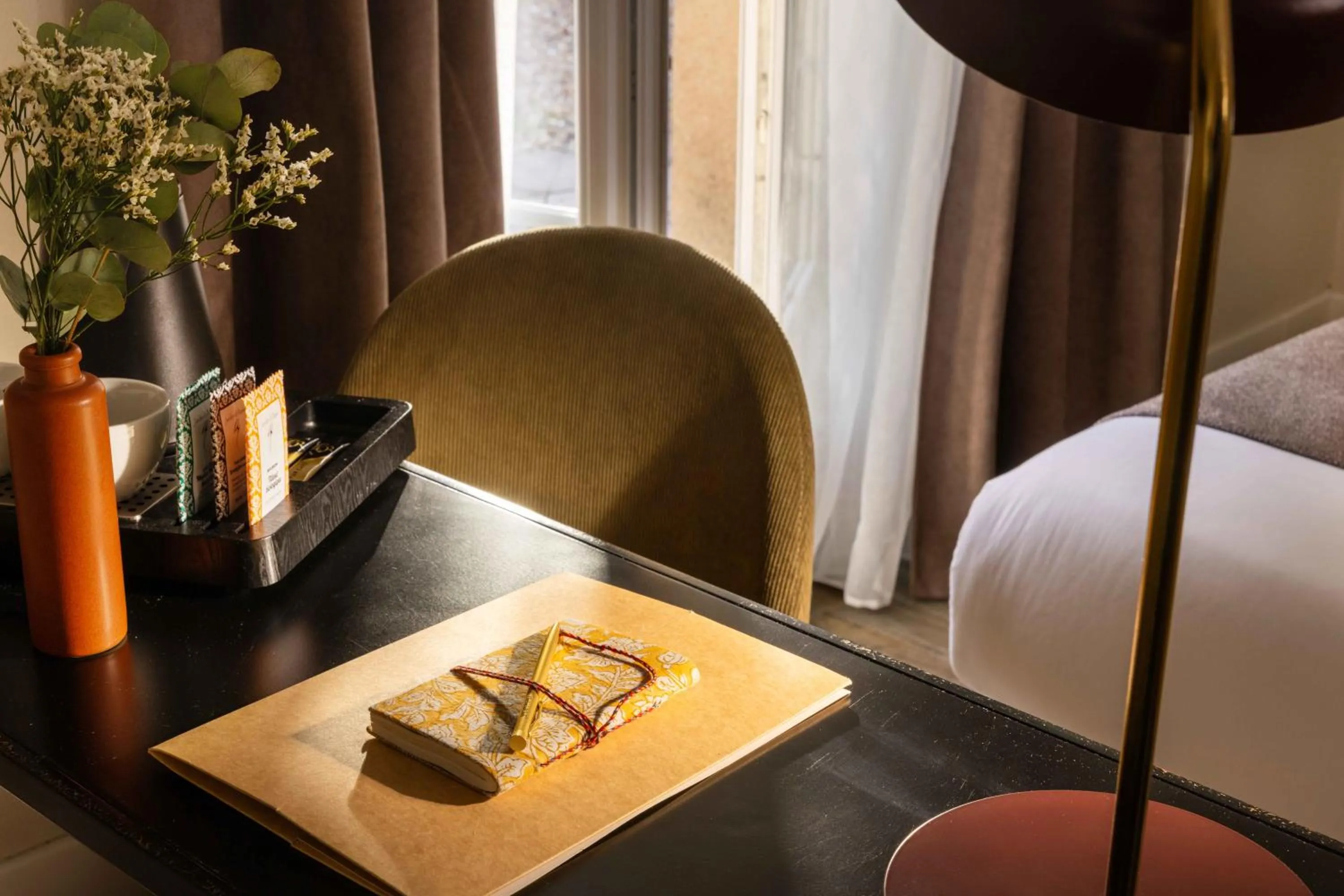 Decorative detail, Bed in Hôtel Le Pré Galoffre