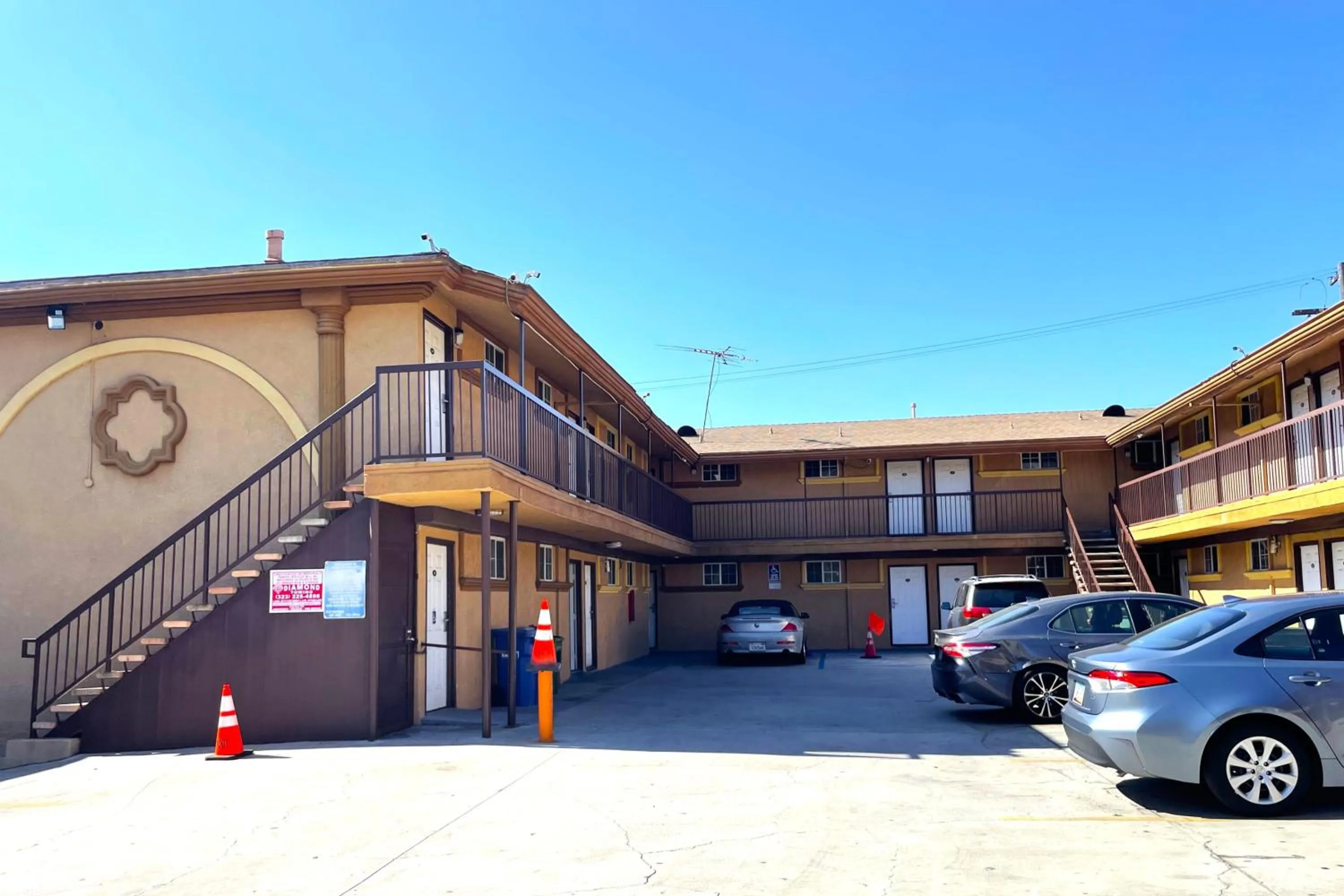 Parking in Travel Inn Downtown LA