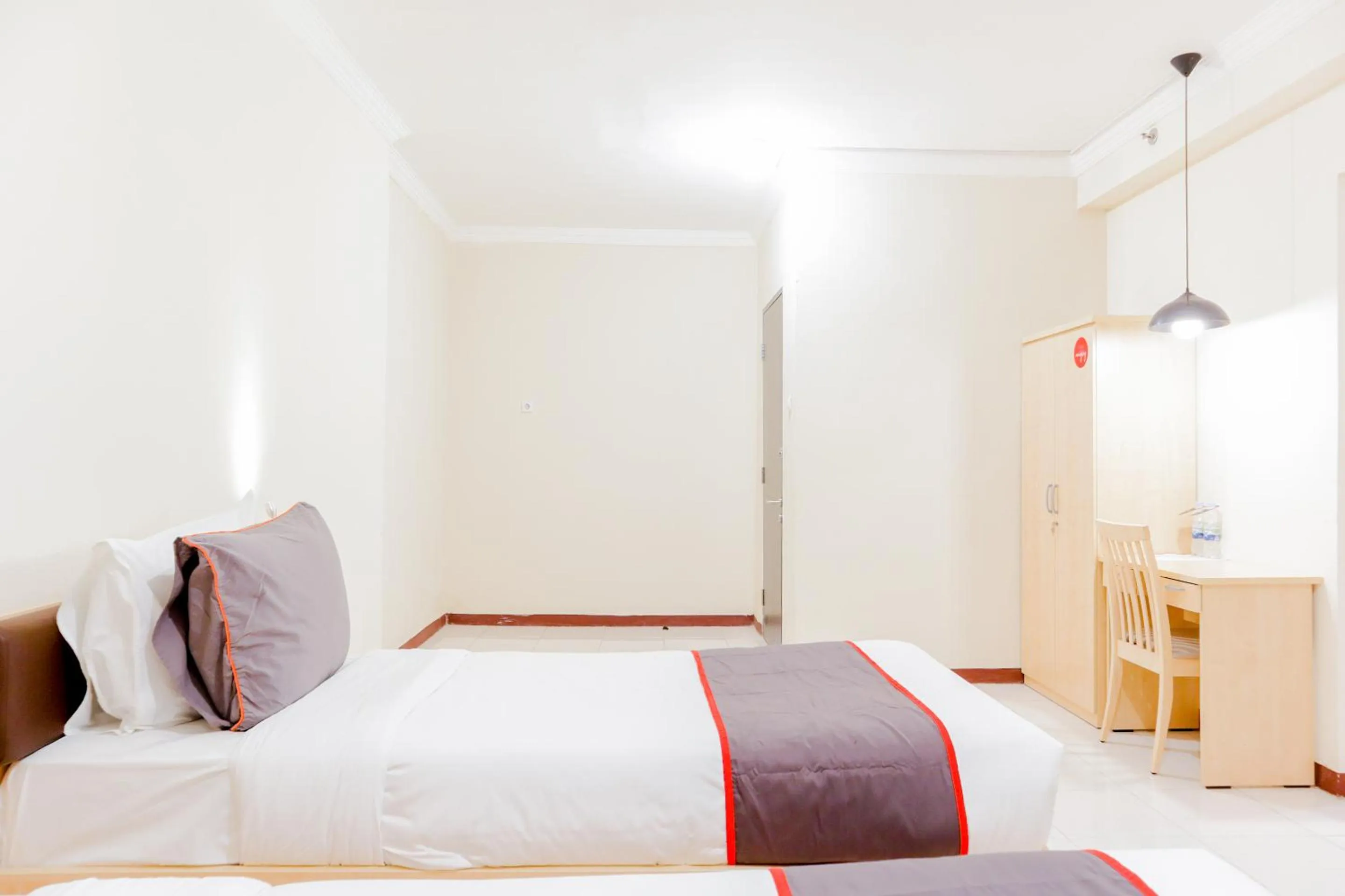 Bedroom in Collection O 6 Grand Palace Kemayoran