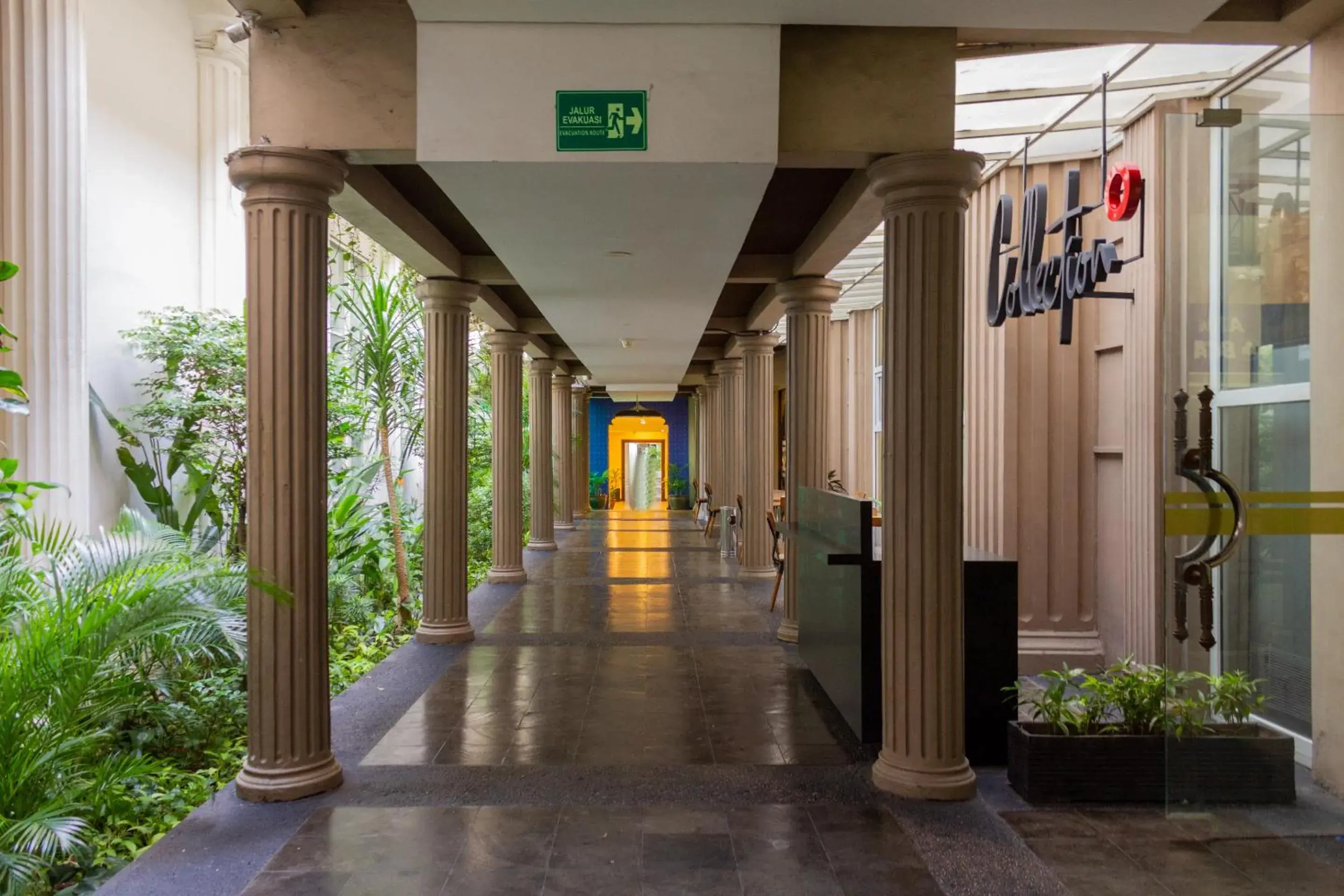 Lobby or reception in Collection O 6 Grand Palace Kemayoran