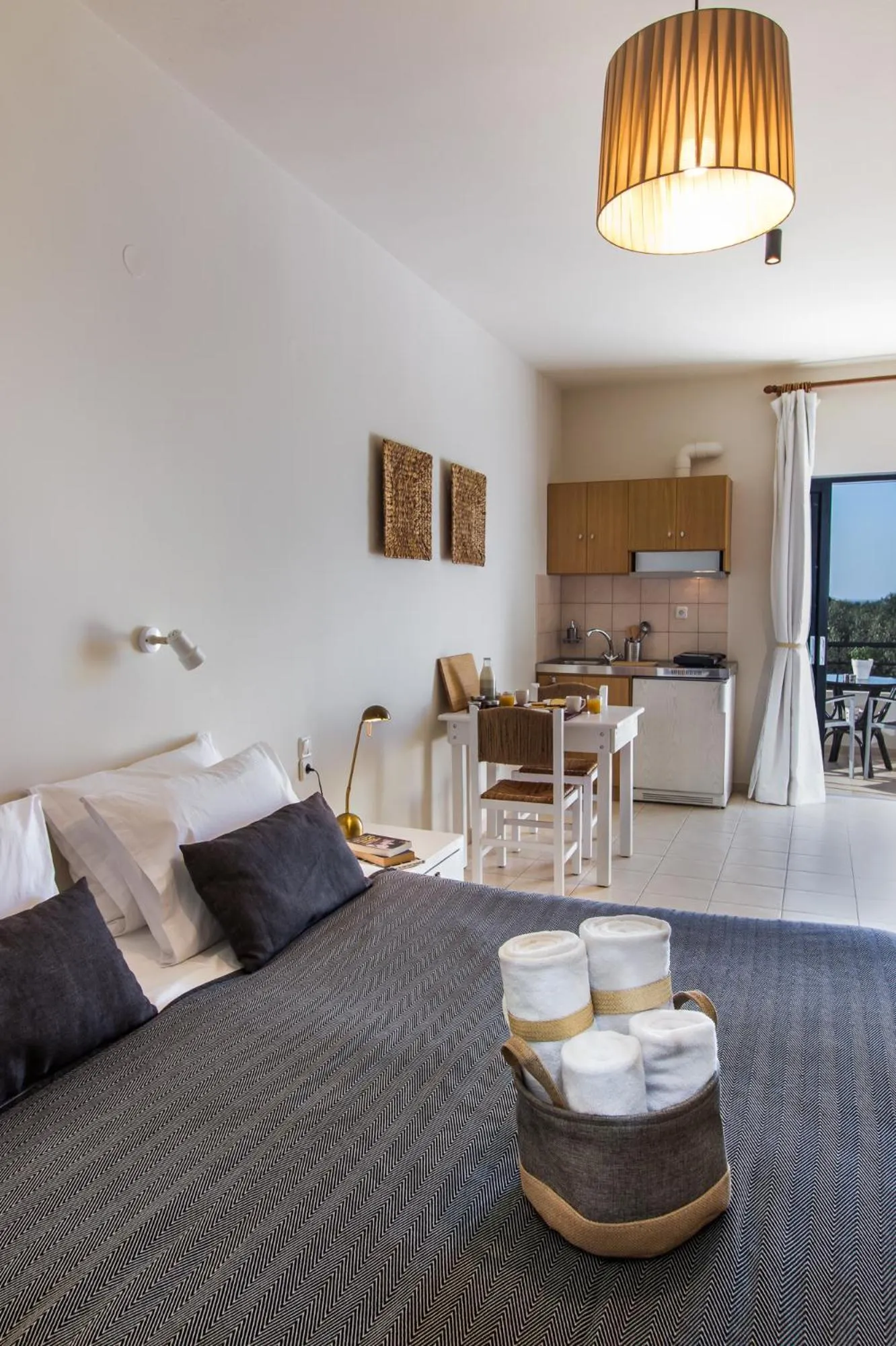 Photo of the whole room in Kanso Rooms