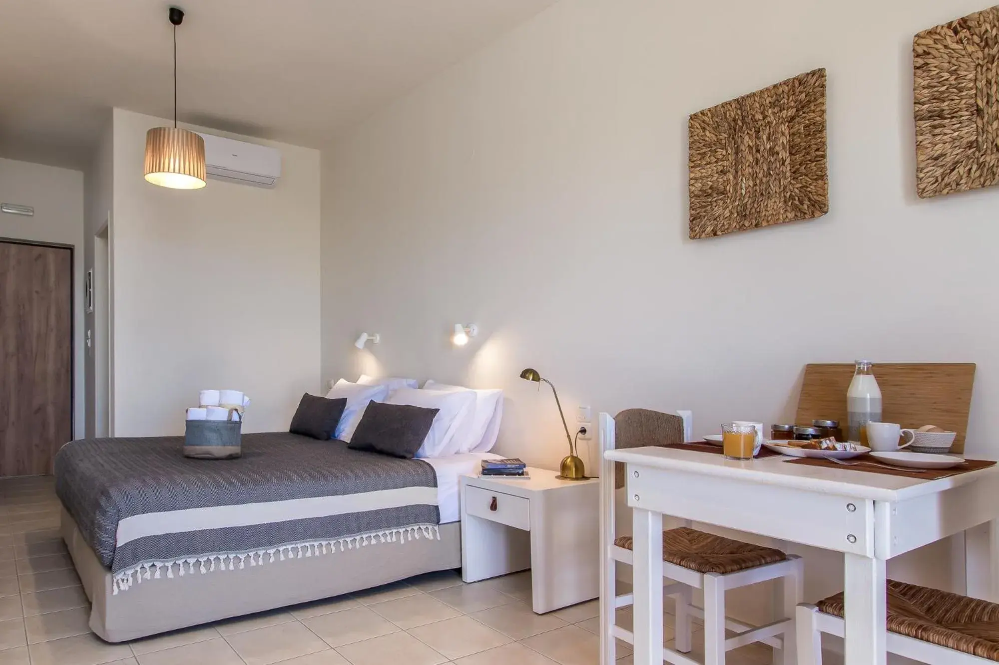 Bed in Kanso Rooms Bed in Kanso Rooms