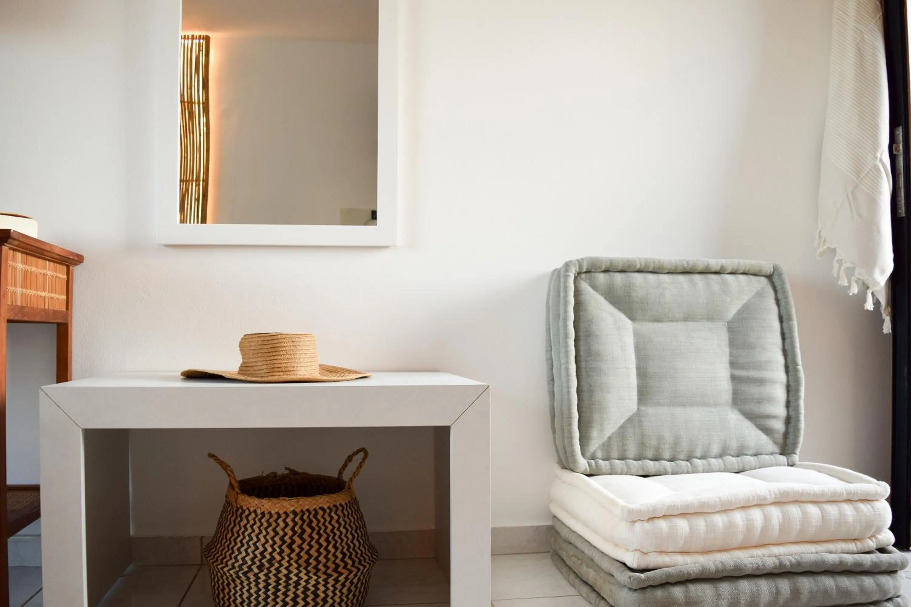 Decorative detail in Kanso Rooms