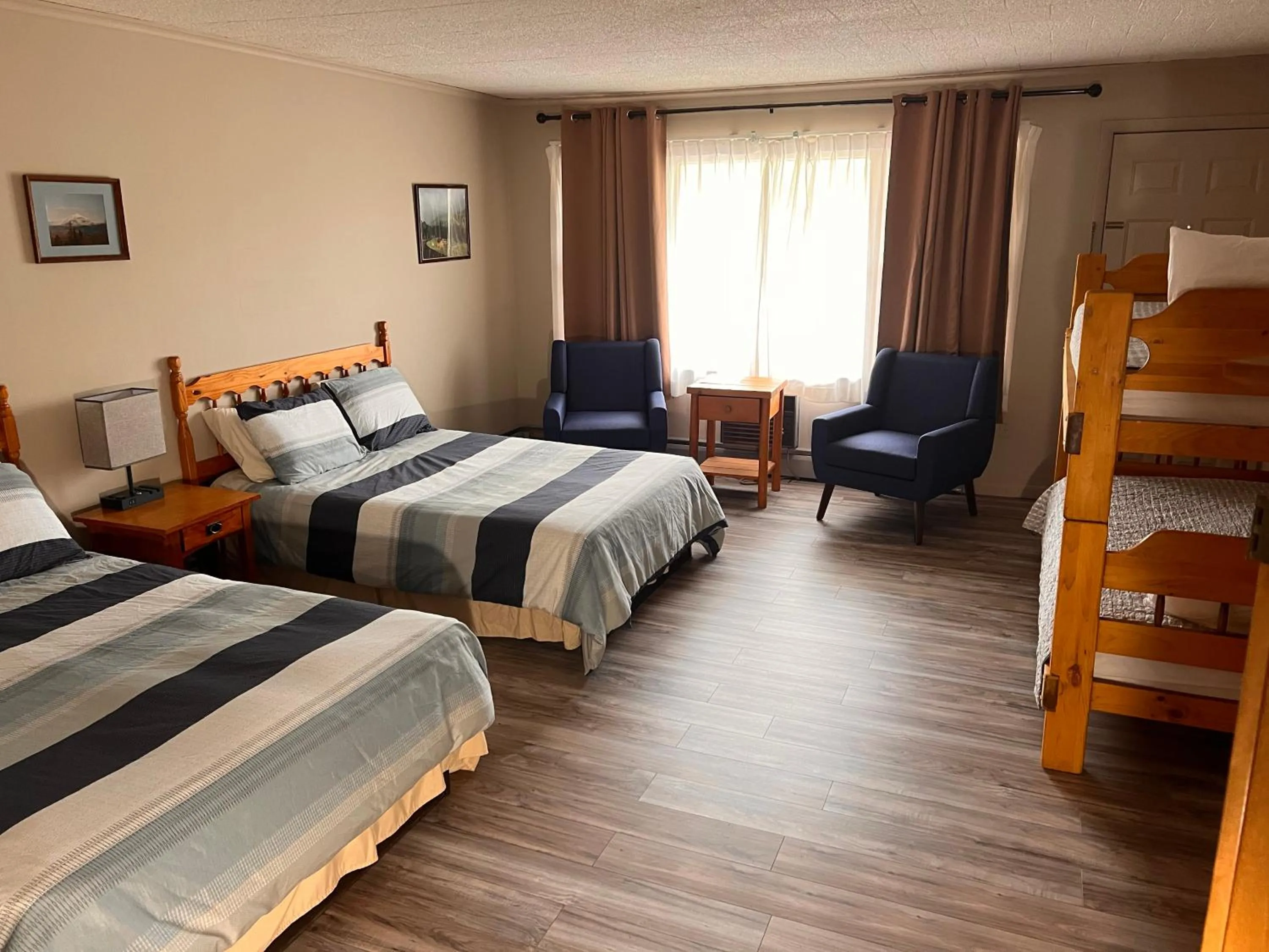 Bedroom, Bed in Ledge Rock at Whiteface