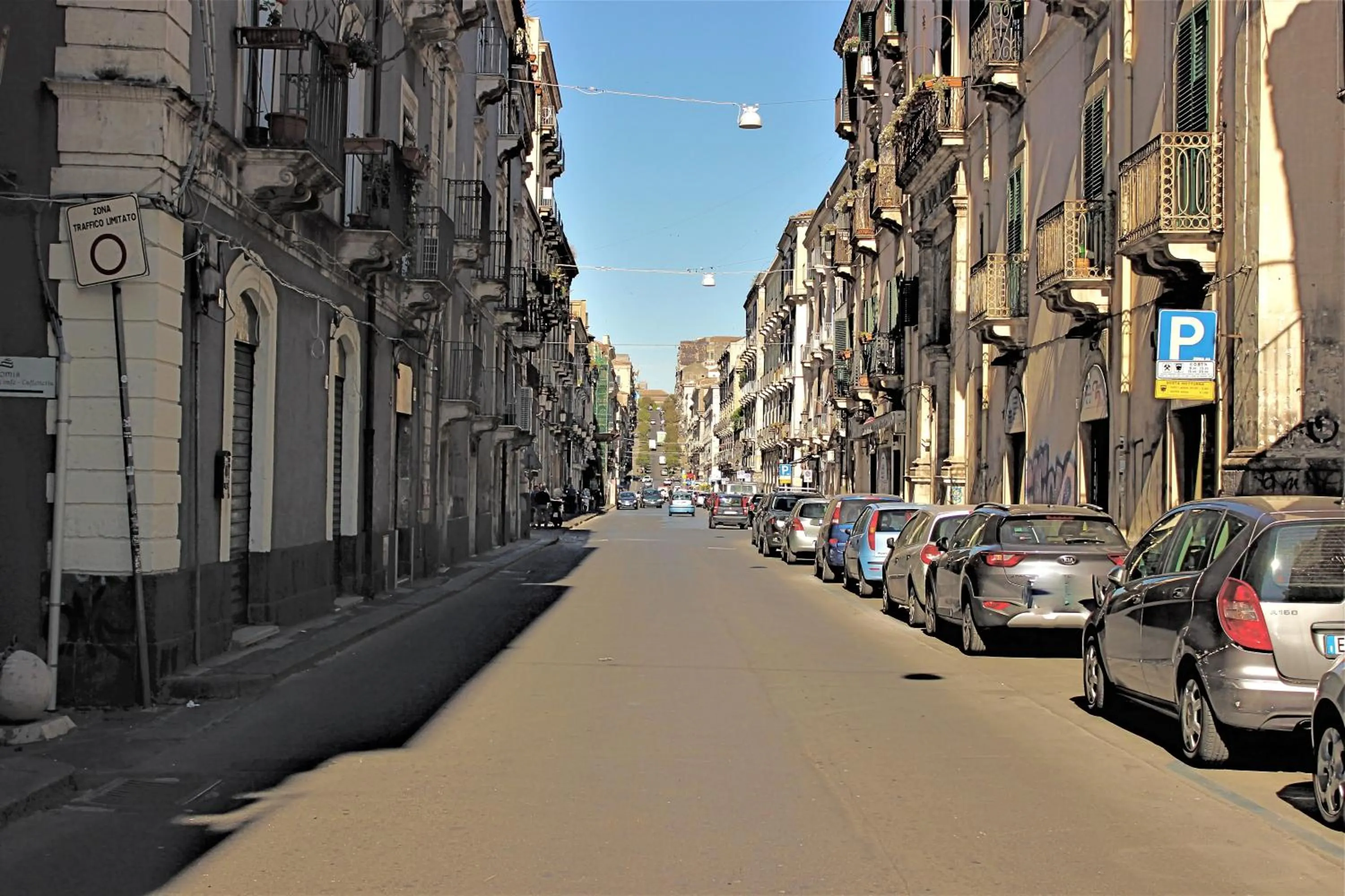 Neighbourhood in B&B Terre di Catania