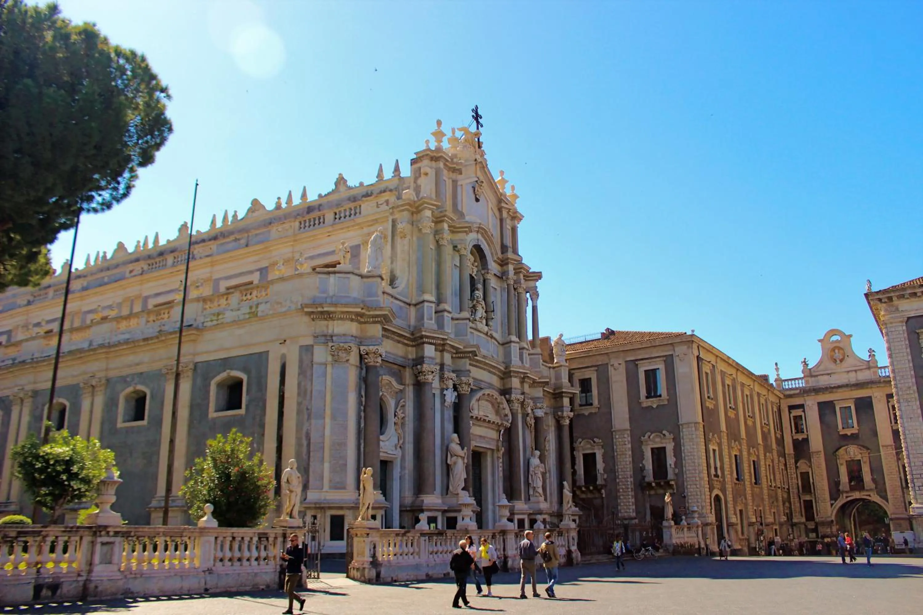 Nearby landmark in B&B Terre di Catania