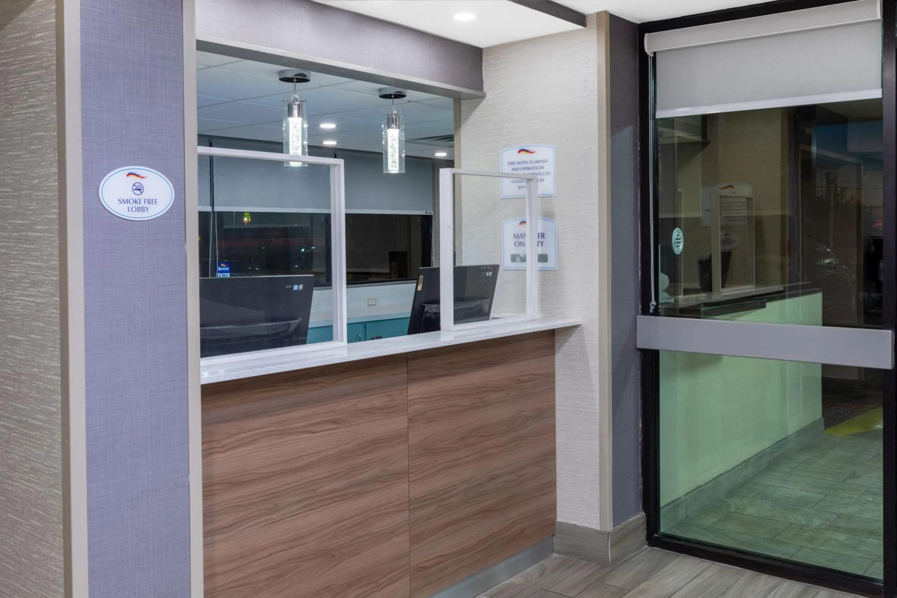 Lobby or reception in Baymont by Wyndham McAllen Pharr