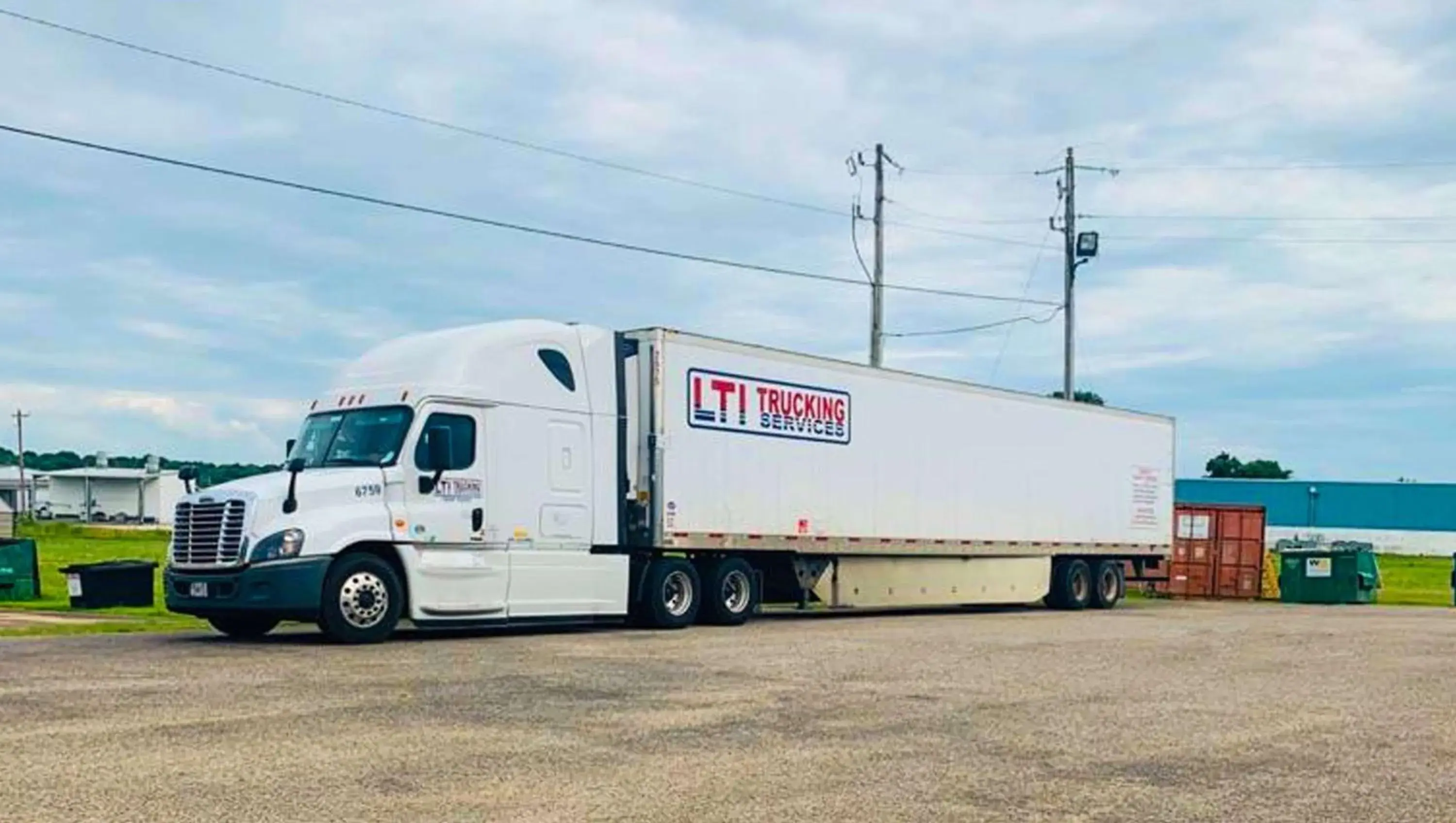 Property building in Rama Inn Bells - Jackson West Hwy 412 Property building in Rama Inn Bells - Jackson West Hwy 412