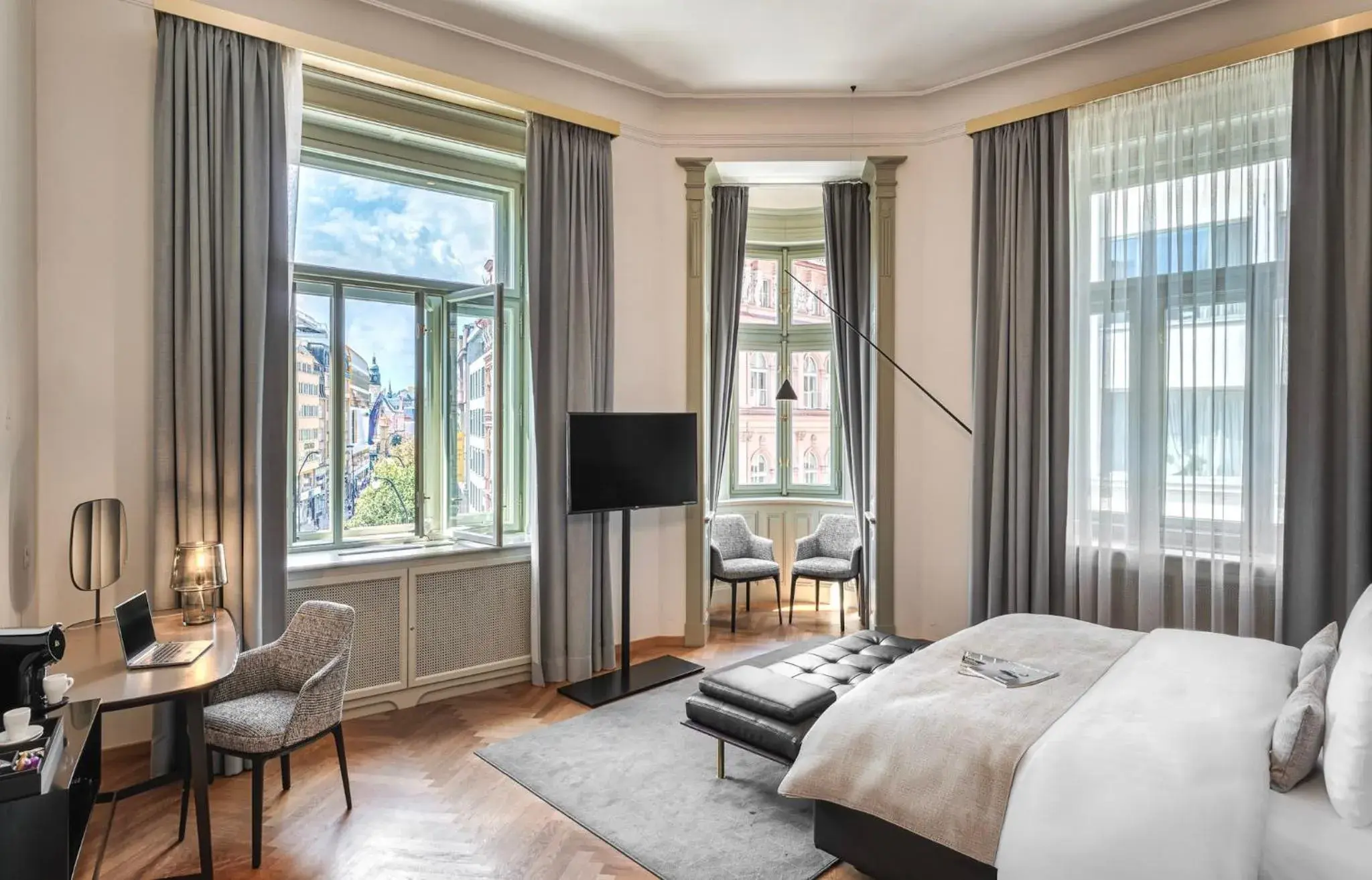 Bed in Mottl House by Adrez Bed in Mottl House by Adrez