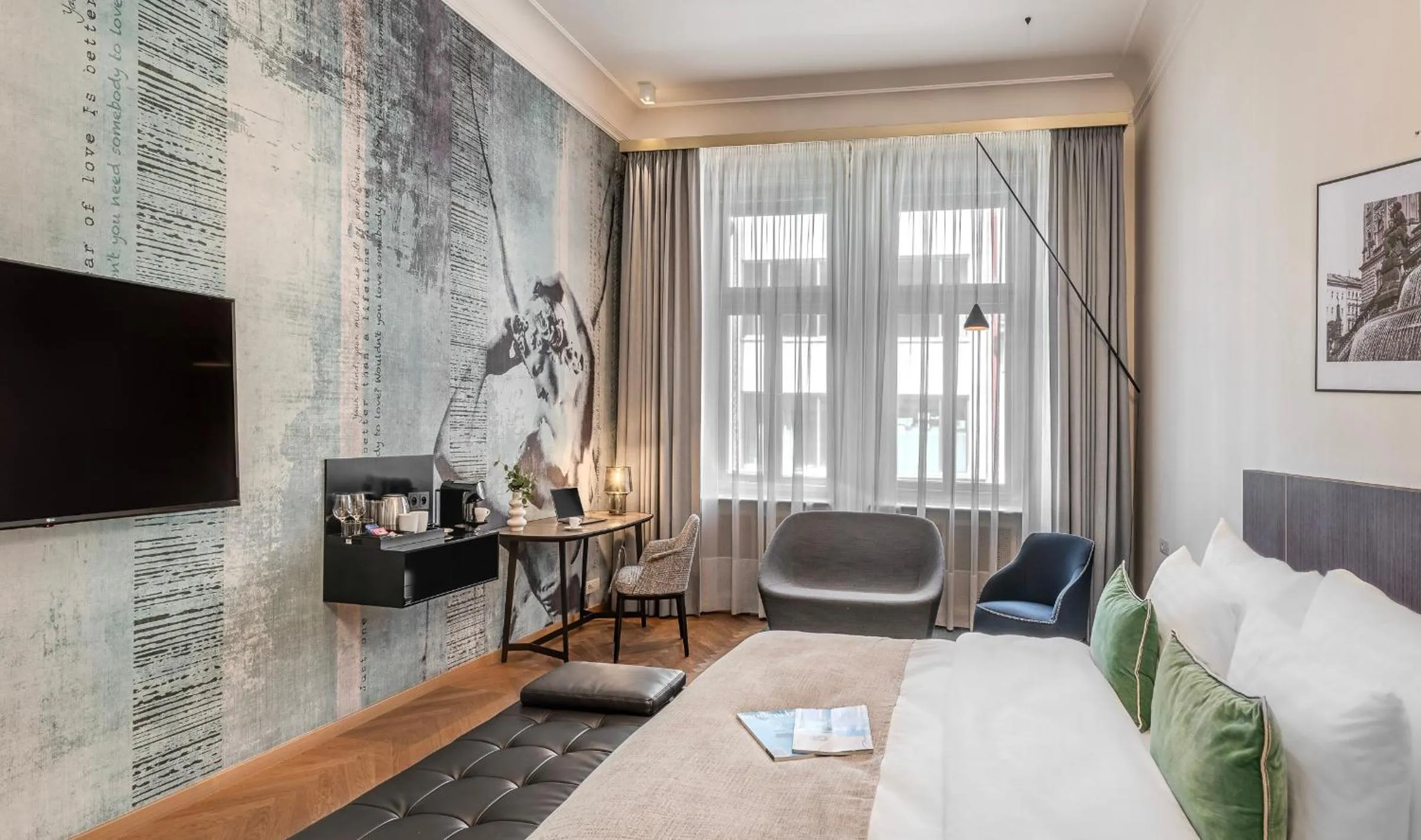 TV and multimedia in Mottl House by Adrez