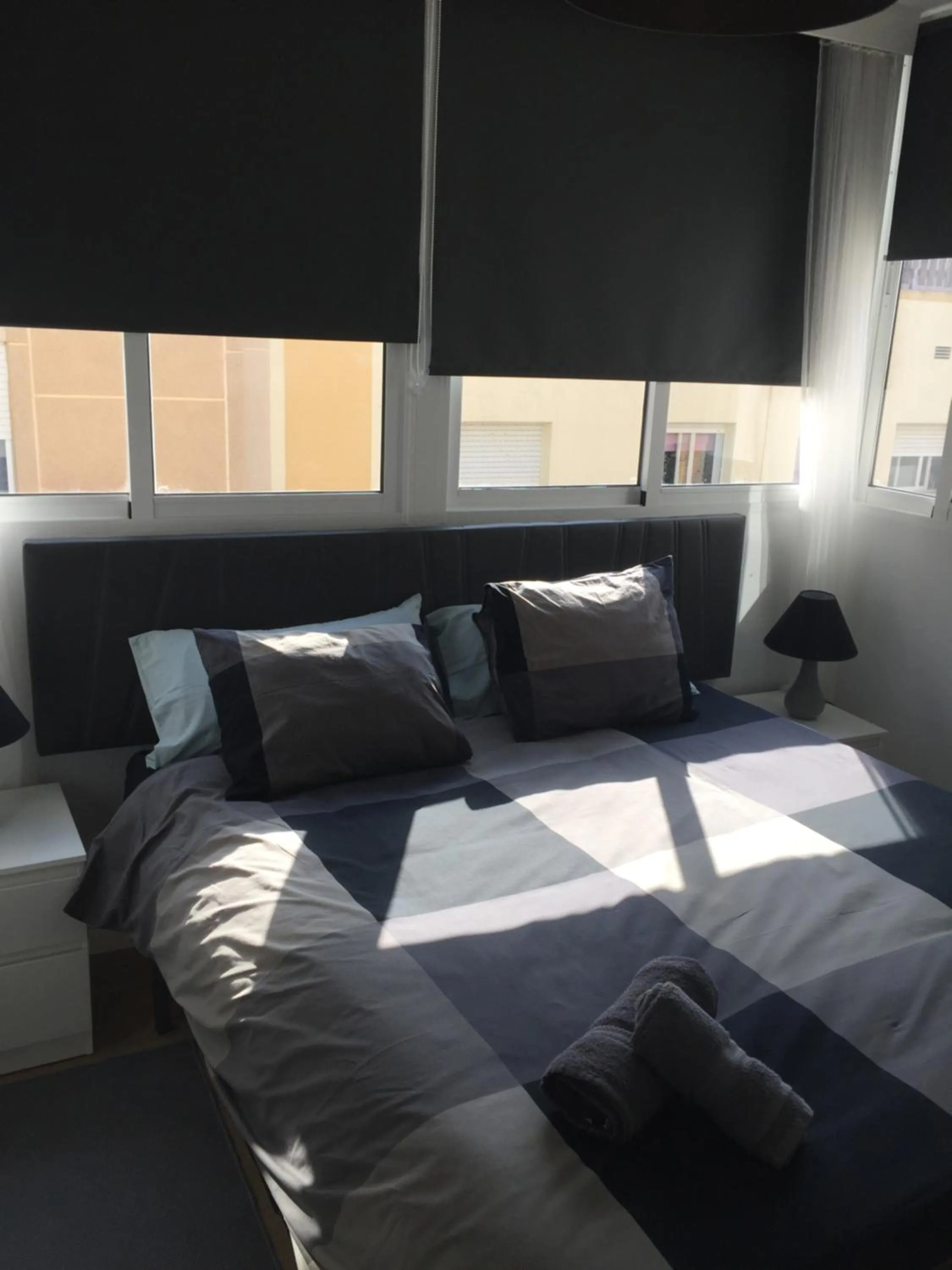 Photo of the whole room, Bed in ViNALUX