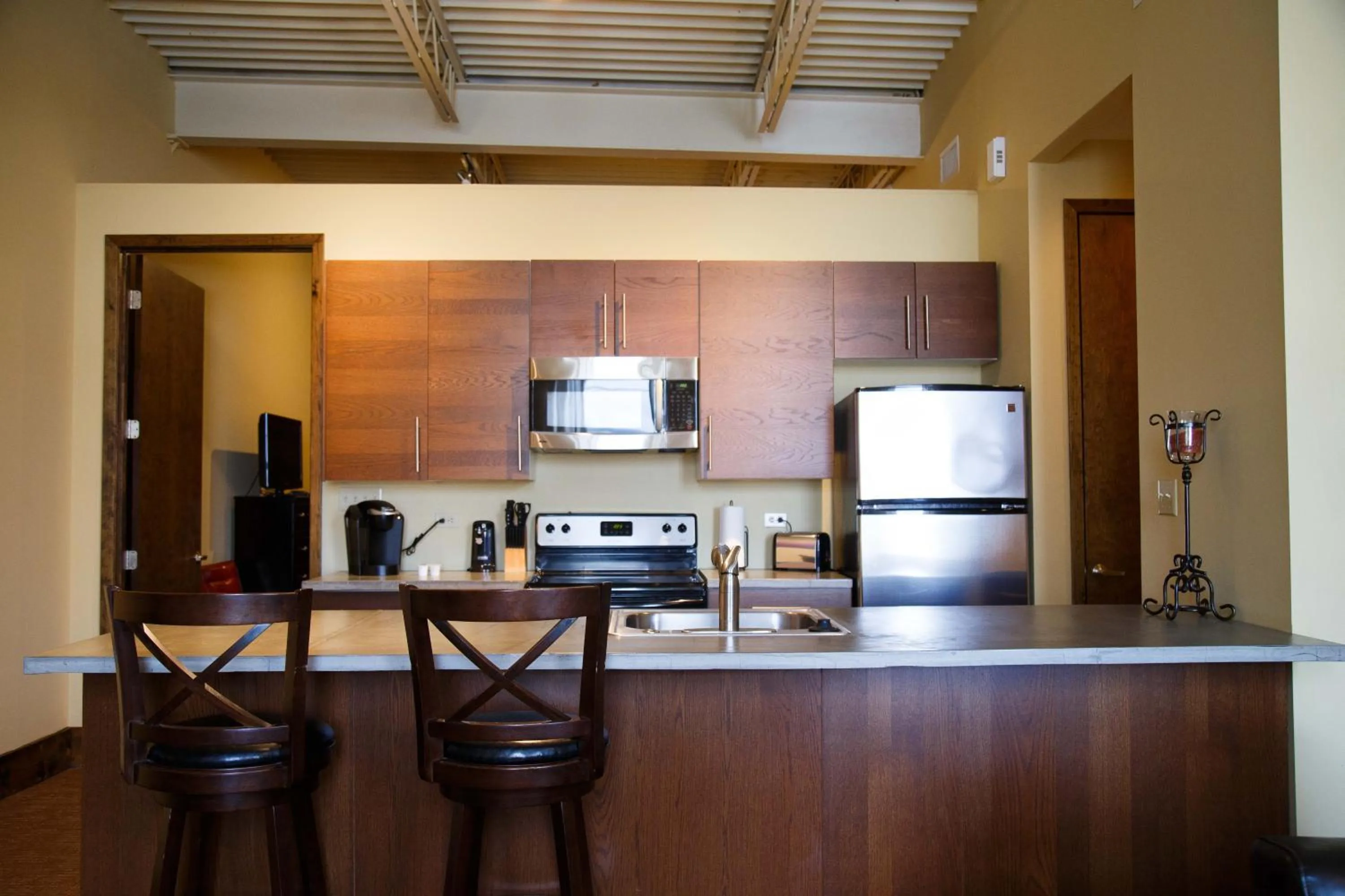 Kitchen or kitchenette in The Lofts at the Five & DIme
