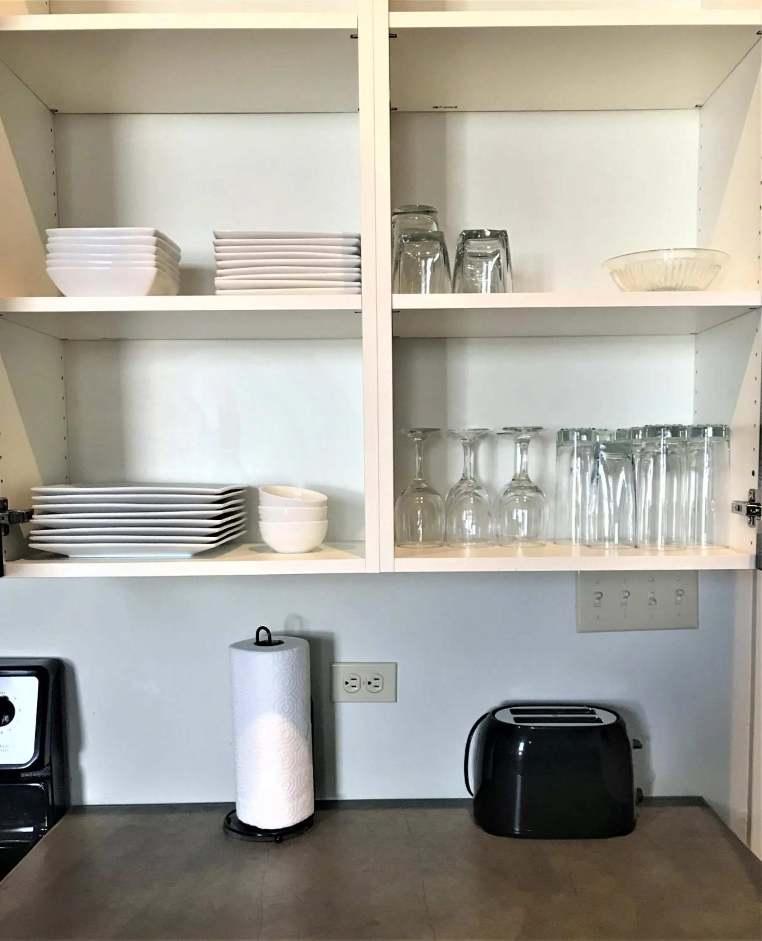 Kitchen or kitchenette in The Lofts at the Five & DIme