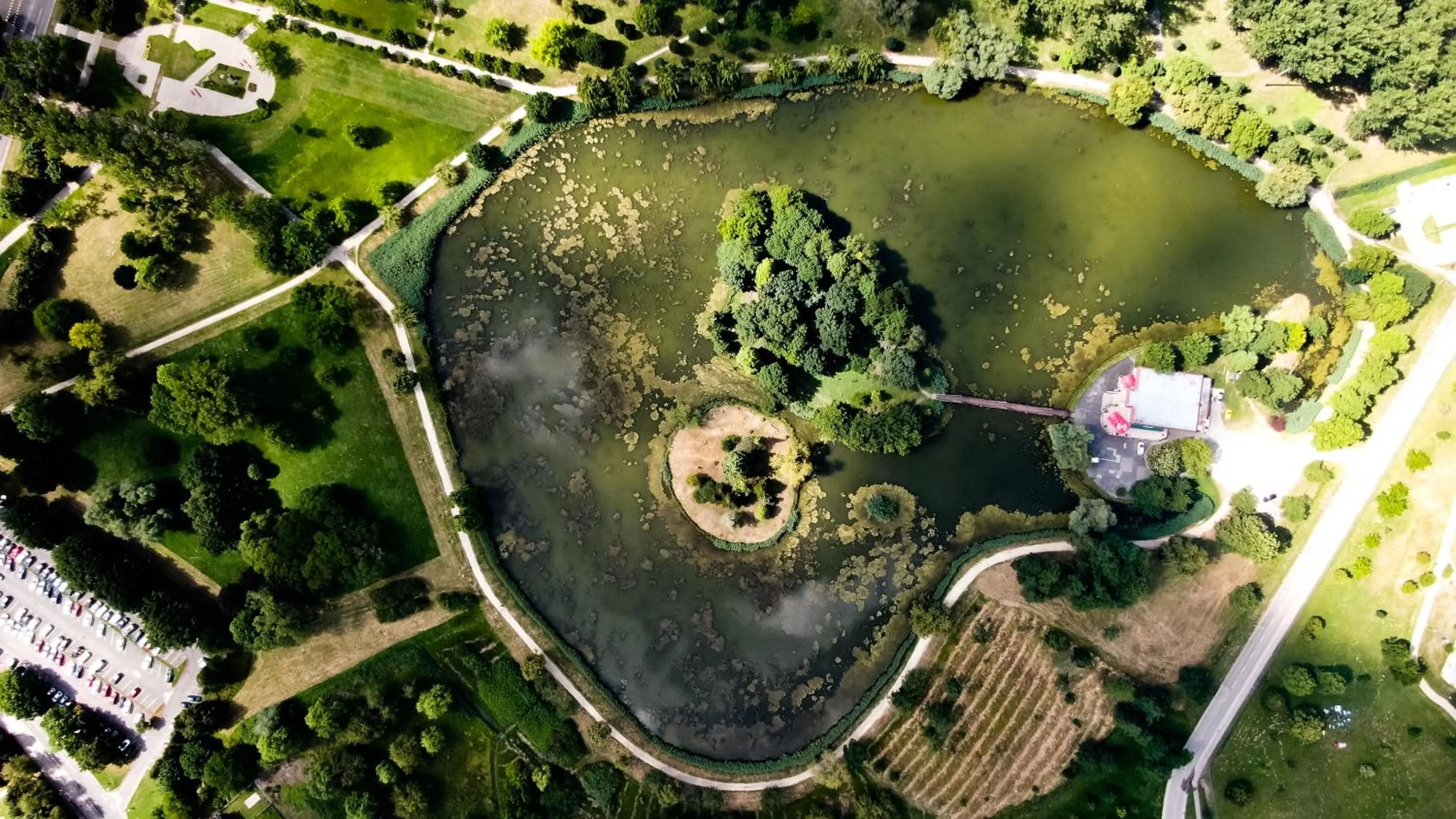 Lake view in Hotel Kristály Konferencia & Wellness