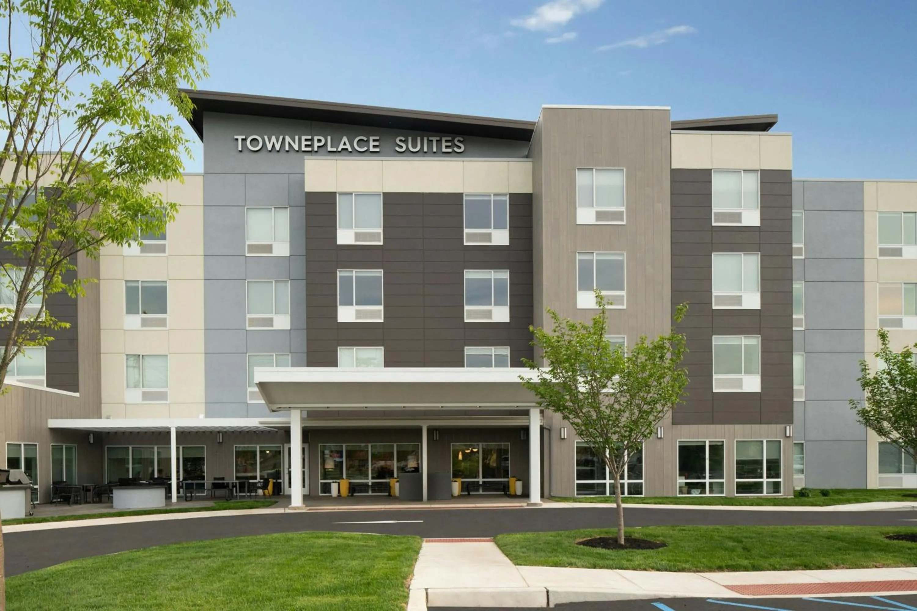 Property building in TownePlace Suites by Marriott Allentown West