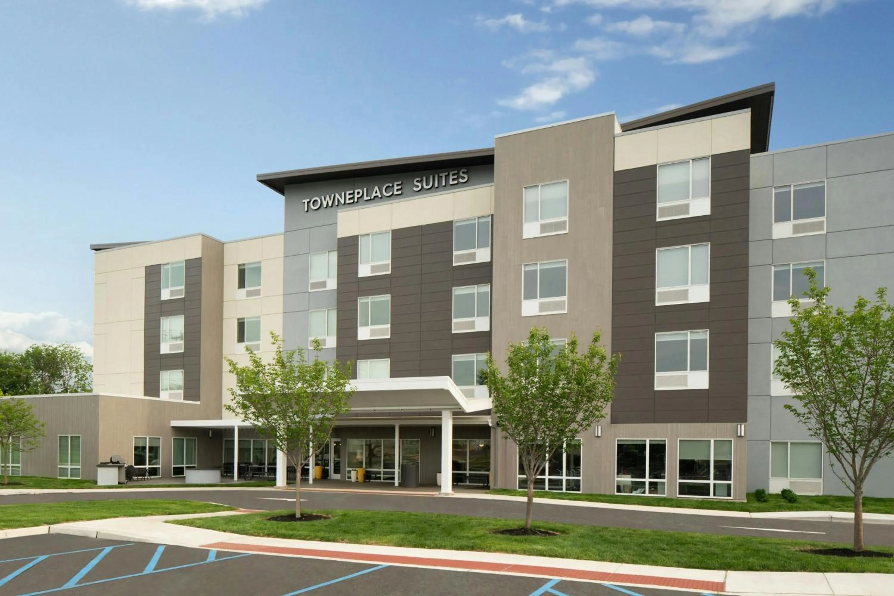 Property building in TownePlace Suites by Marriott Allentown West