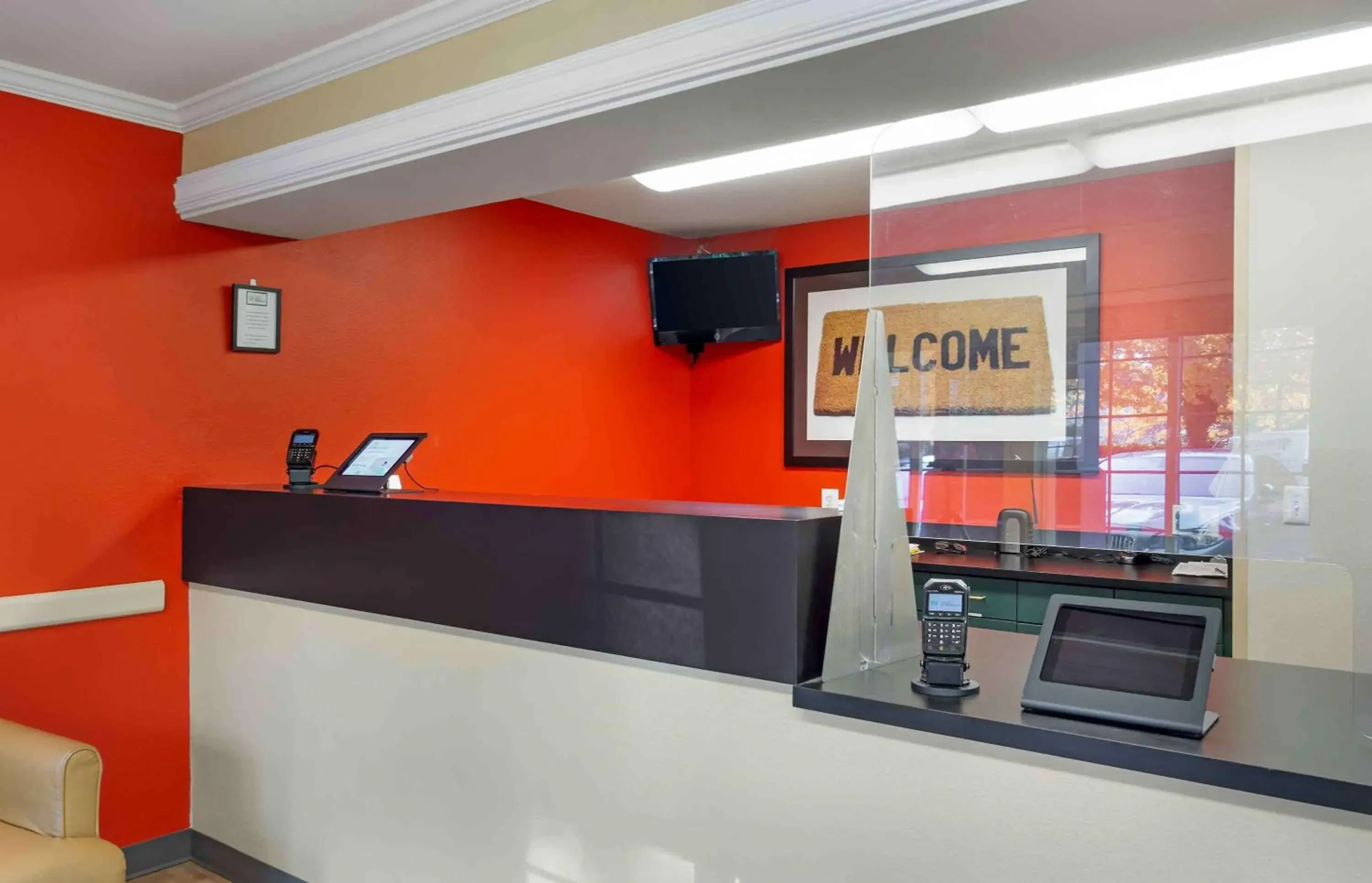 Lobby or reception in Extended Stay America Suites - Seattle - Southcenter Lobby or reception in Extended Stay America Suites - Seattle - Southcenter