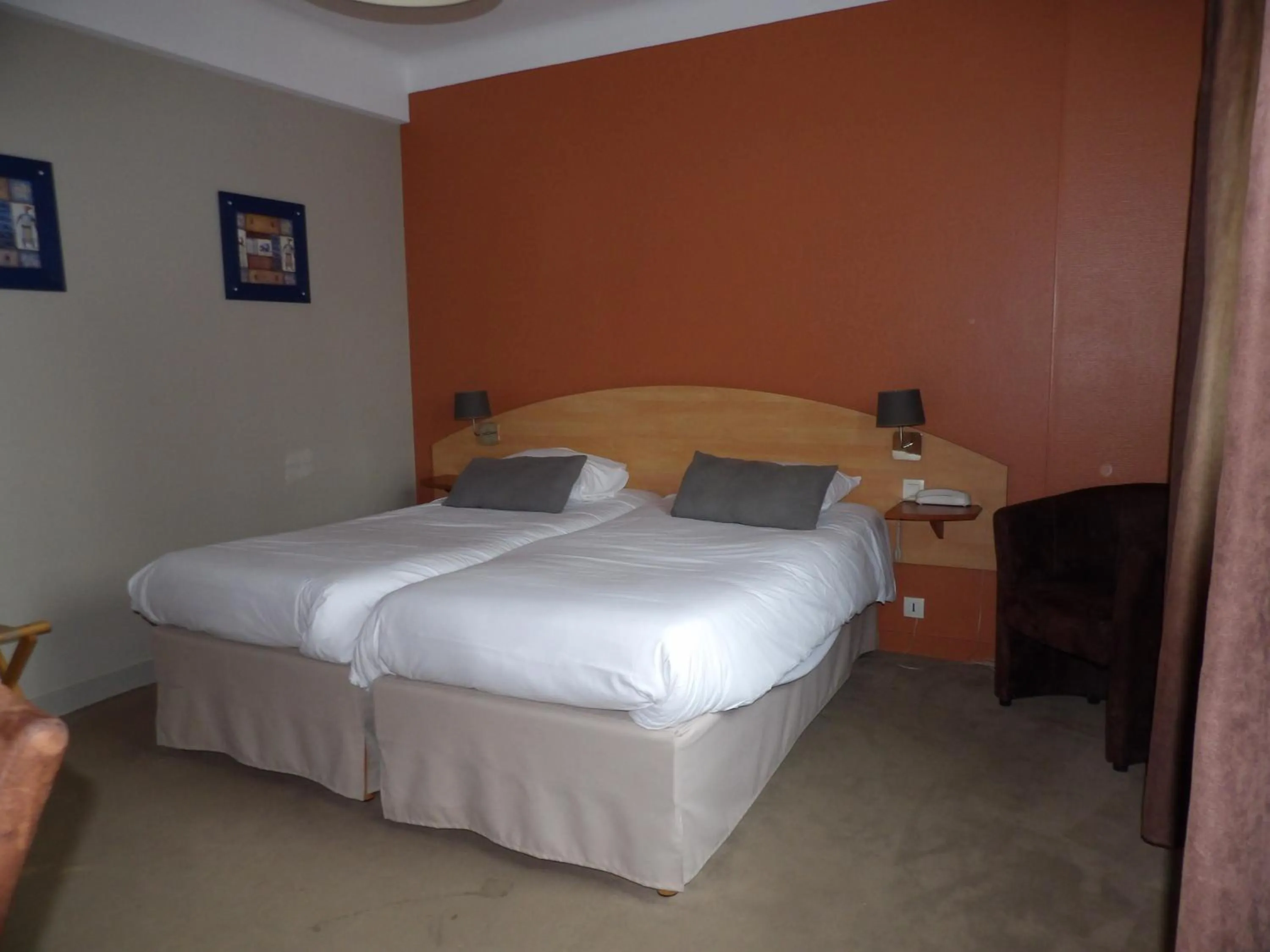 Bed in Hotel le Broceliande - Sure Hotel Collection by Best Western