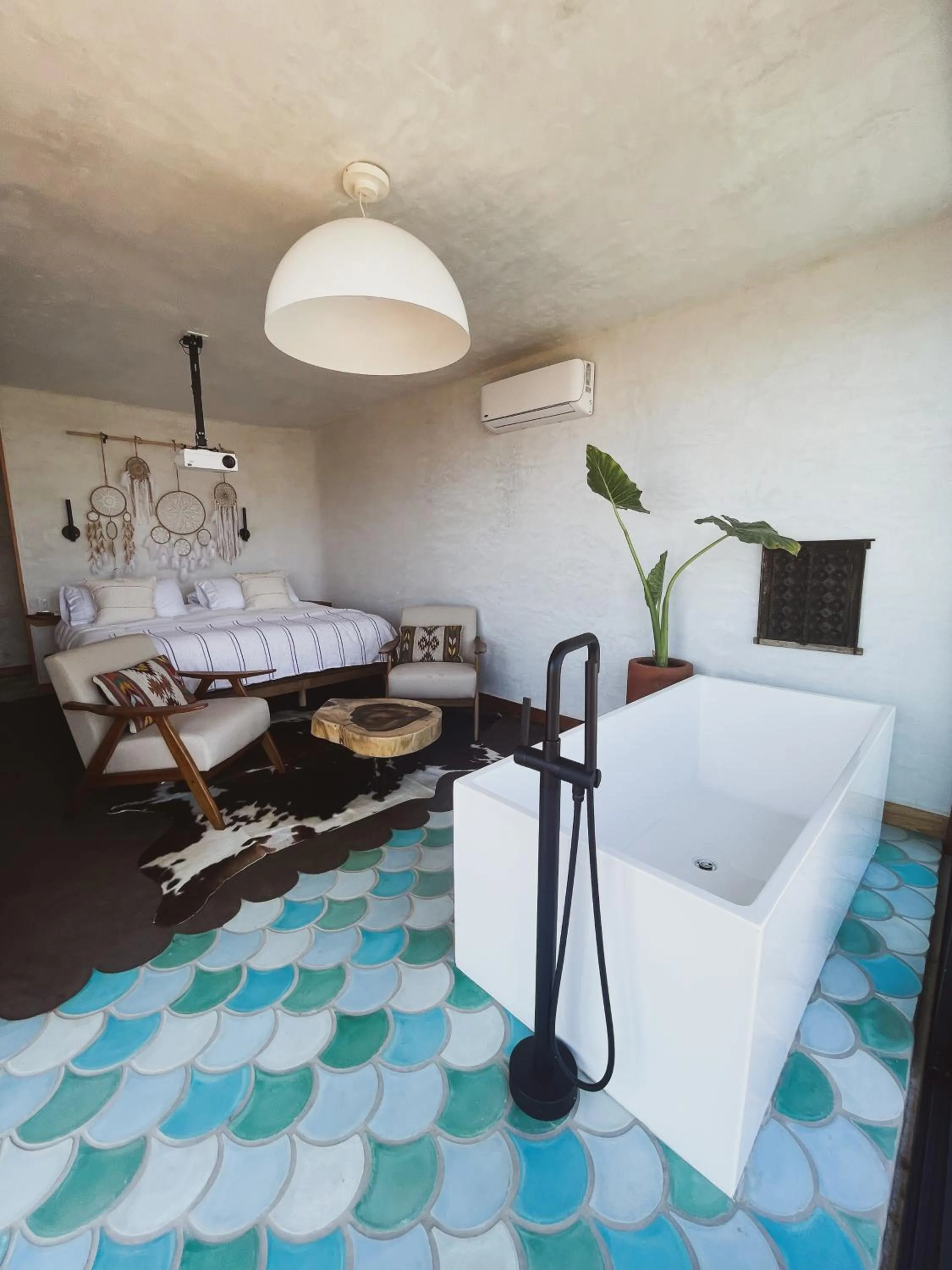 Bedroom, Bed in Native Residence