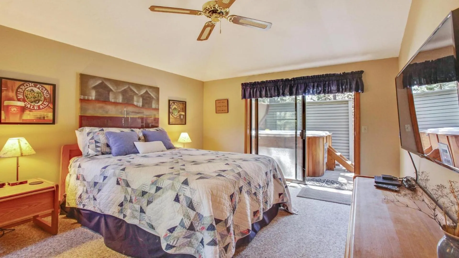 Bed in Witchhazel 16