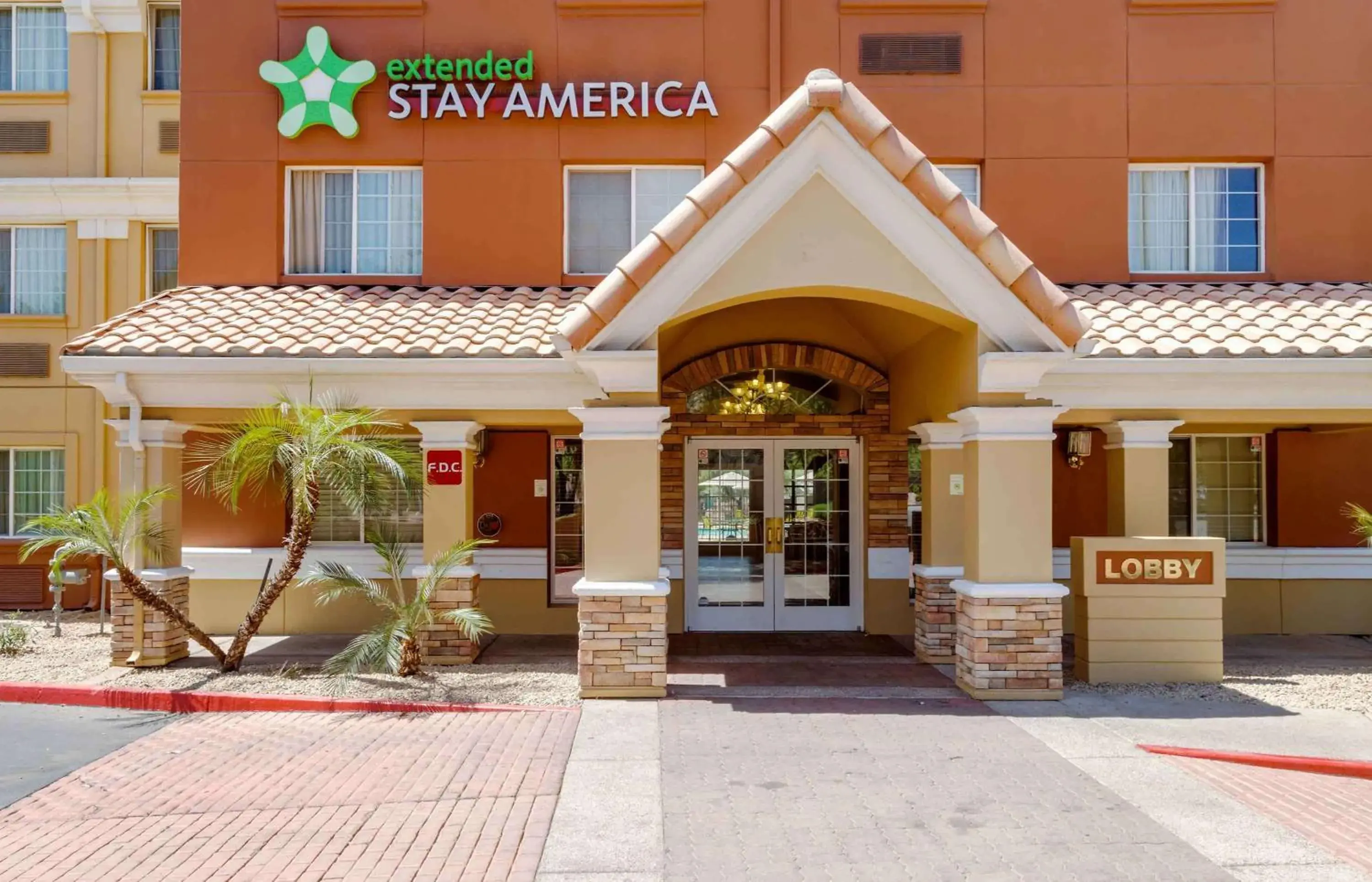 Property building in Extended Stay America Suites - Phoenix - Airport - Tempe Property building in Extended Stay America Suites - Phoenix - Airport - Tempe