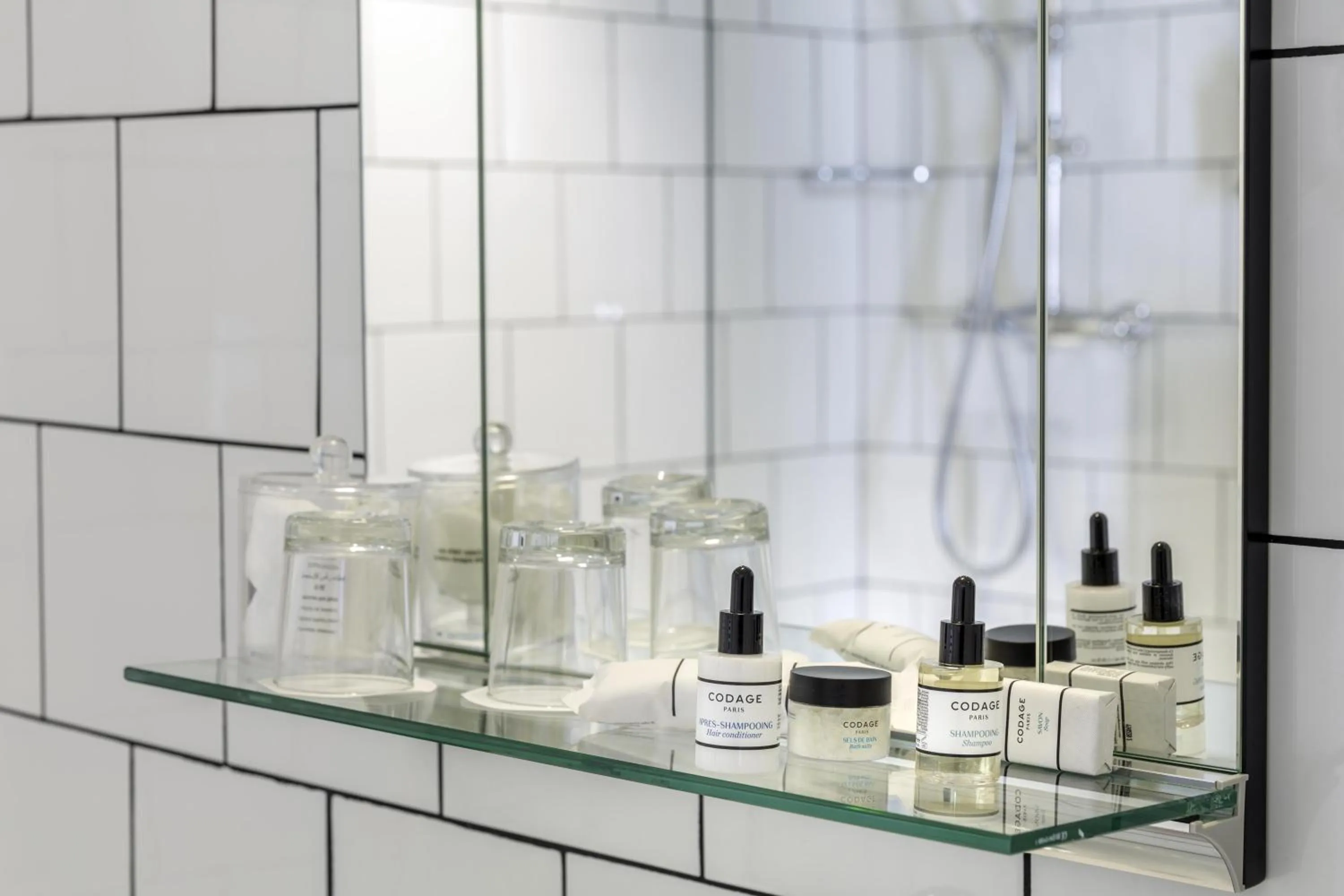 Bathroom in Best Western Premier Hotel Roosevelt