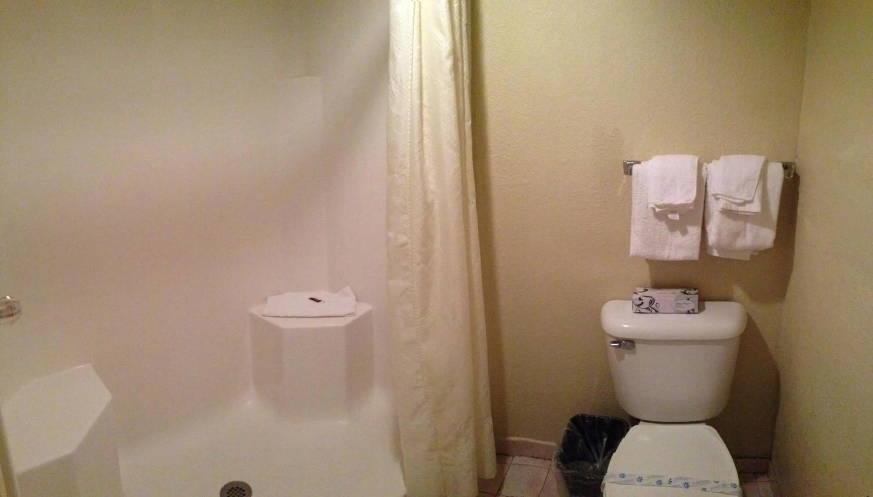 Bathroom in Four Corners Inn